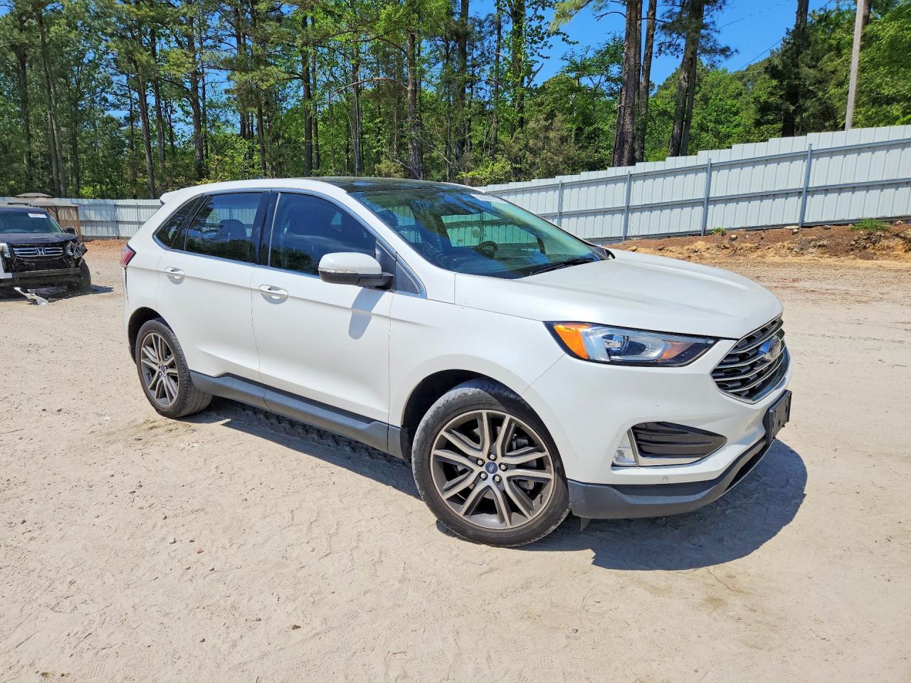 2021 Ford Edge Titanium White vin: 2FMPK3K9XMBA25557
