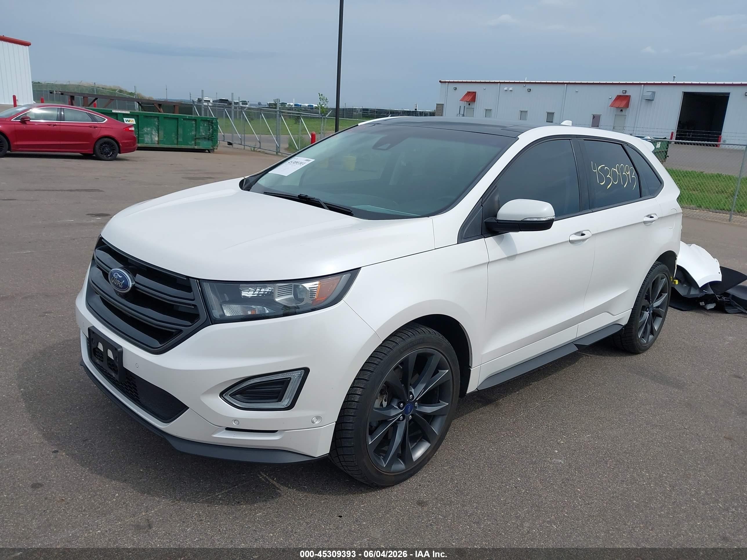2015 Ford Edge Sport White vin: 2FMPK4AP7FBB75571