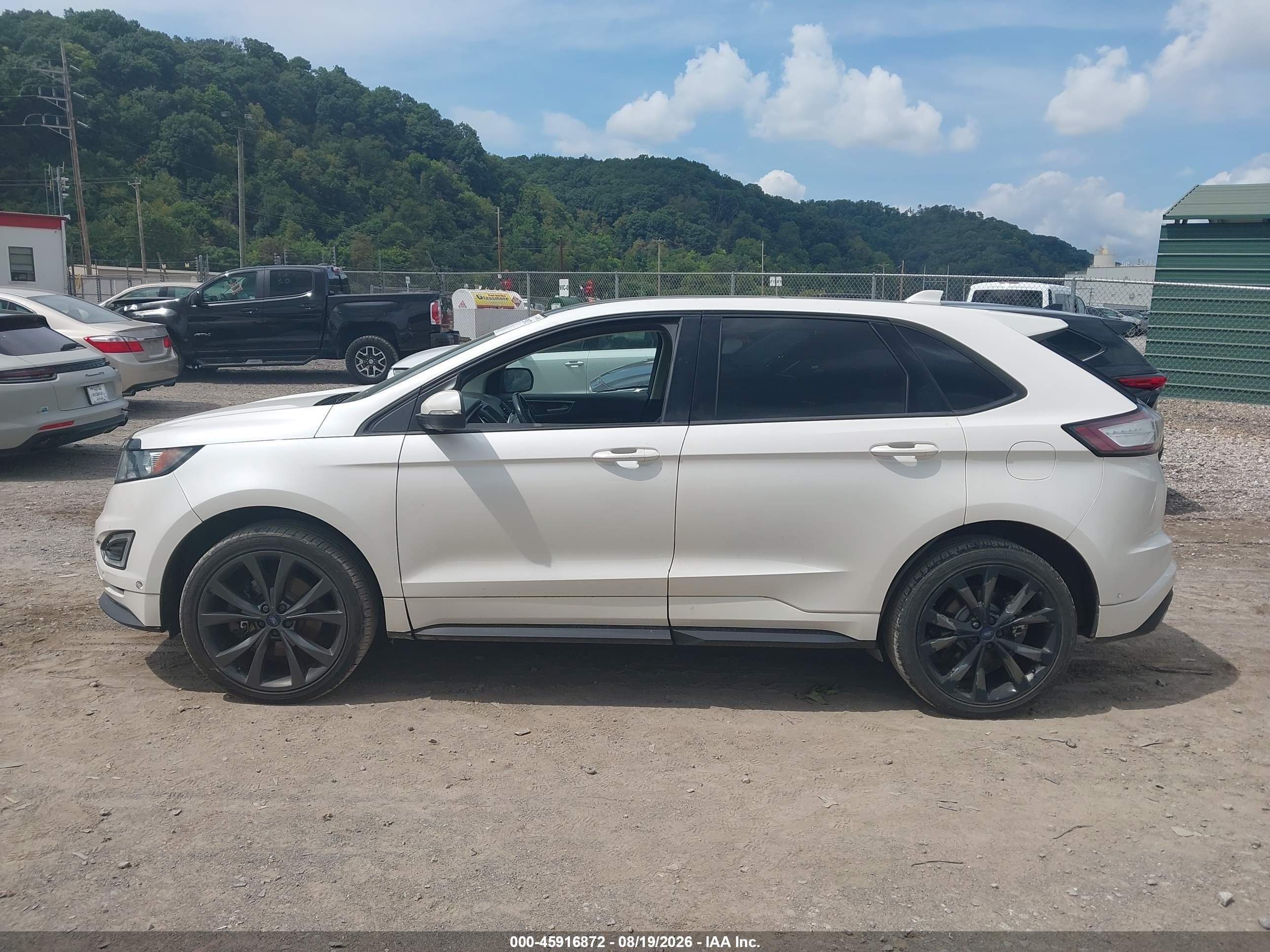 2015 Ford Edge Sport Белый vin: 2FMPK4AP7FBC10447