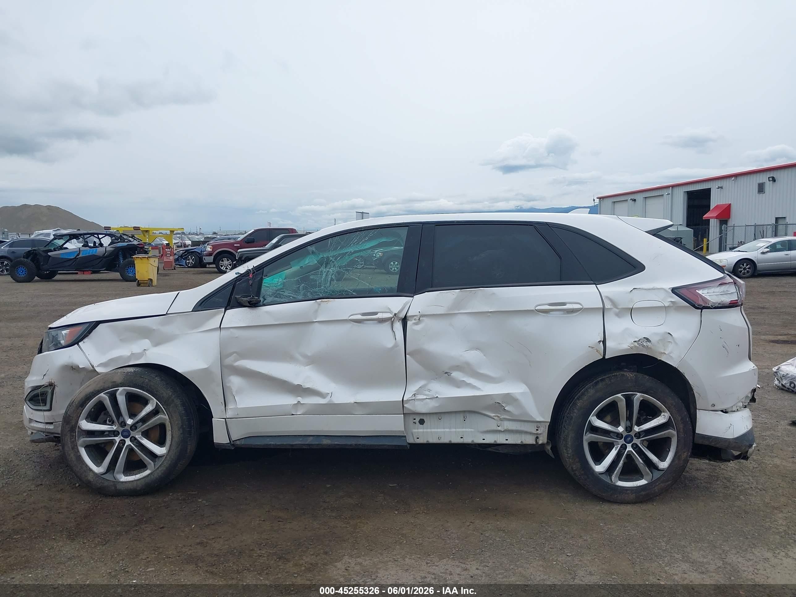 2015 Ford Edge Sport White vin: 2FMPK4APXFBC04433