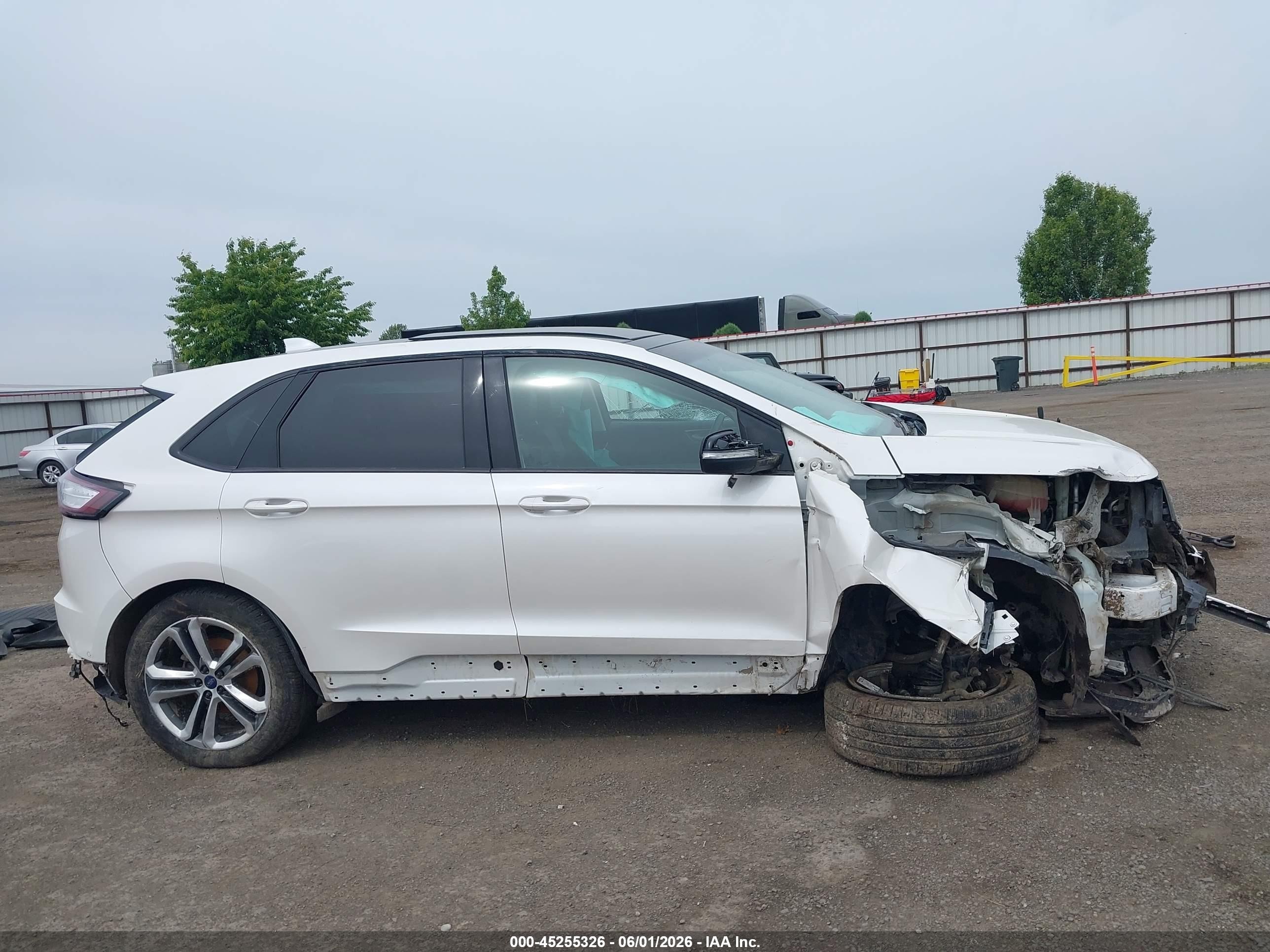 2015 Ford Edge Sport White vin: 2FMPK4APXFBC04433