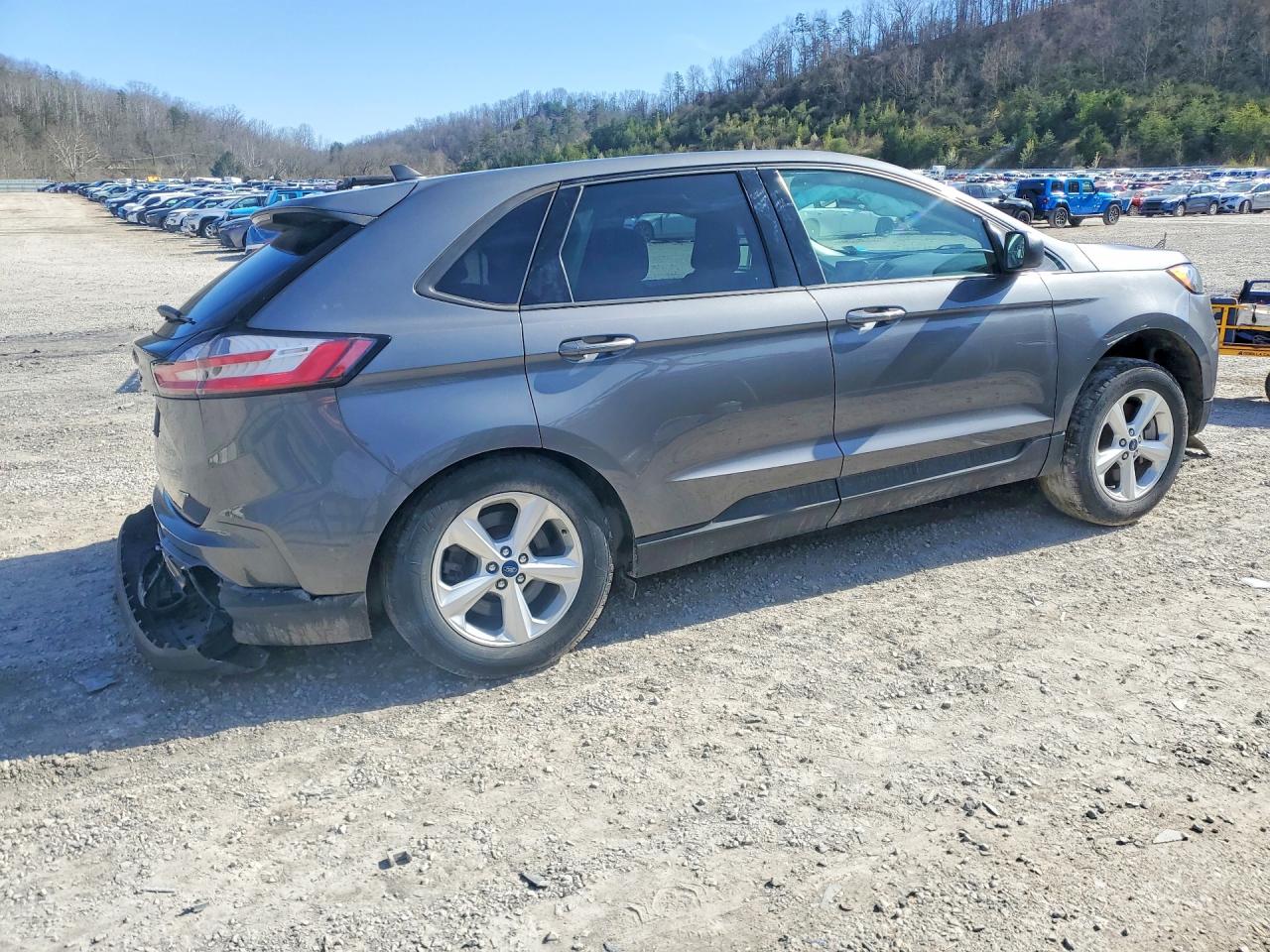 2021 Ford Edge Se Gray vin: 2FMPK4G91MBA17166