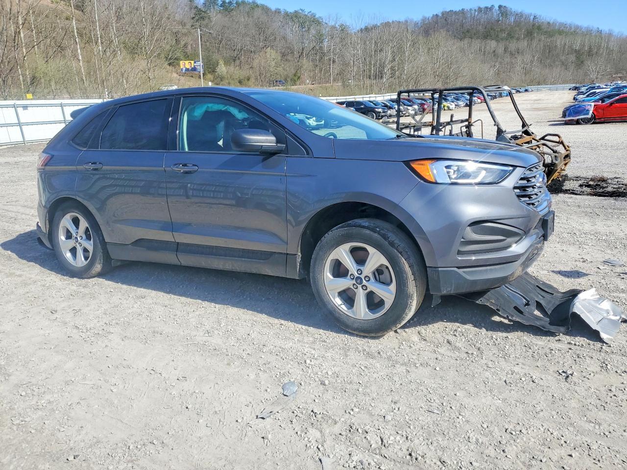 2021 Ford Edge Se Gray vin: 2FMPK4G91MBA17166