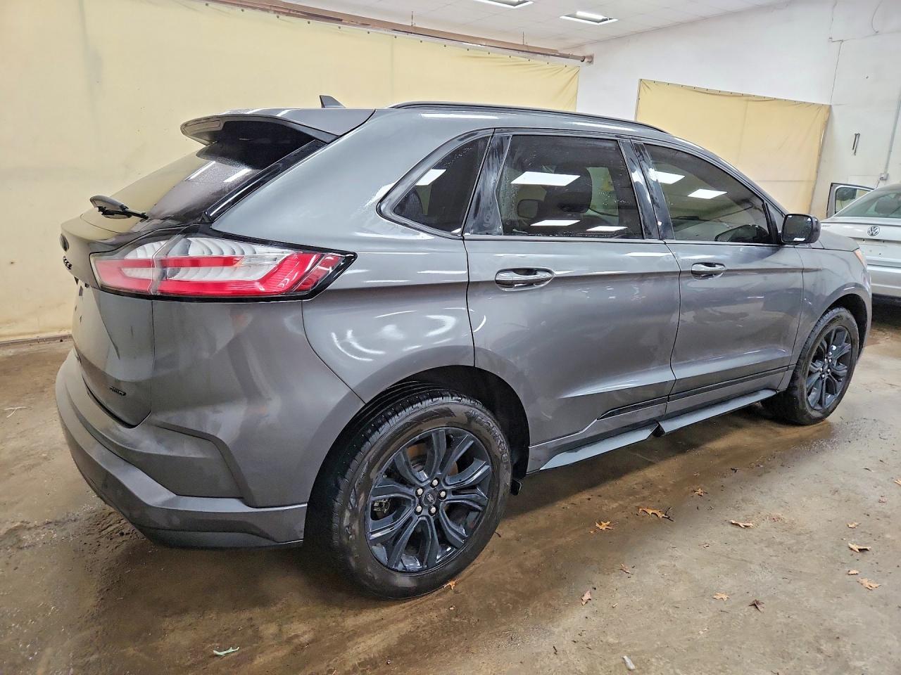 2022 Ford Edge Se Gray vin: 2FMPK4G91NBA63873