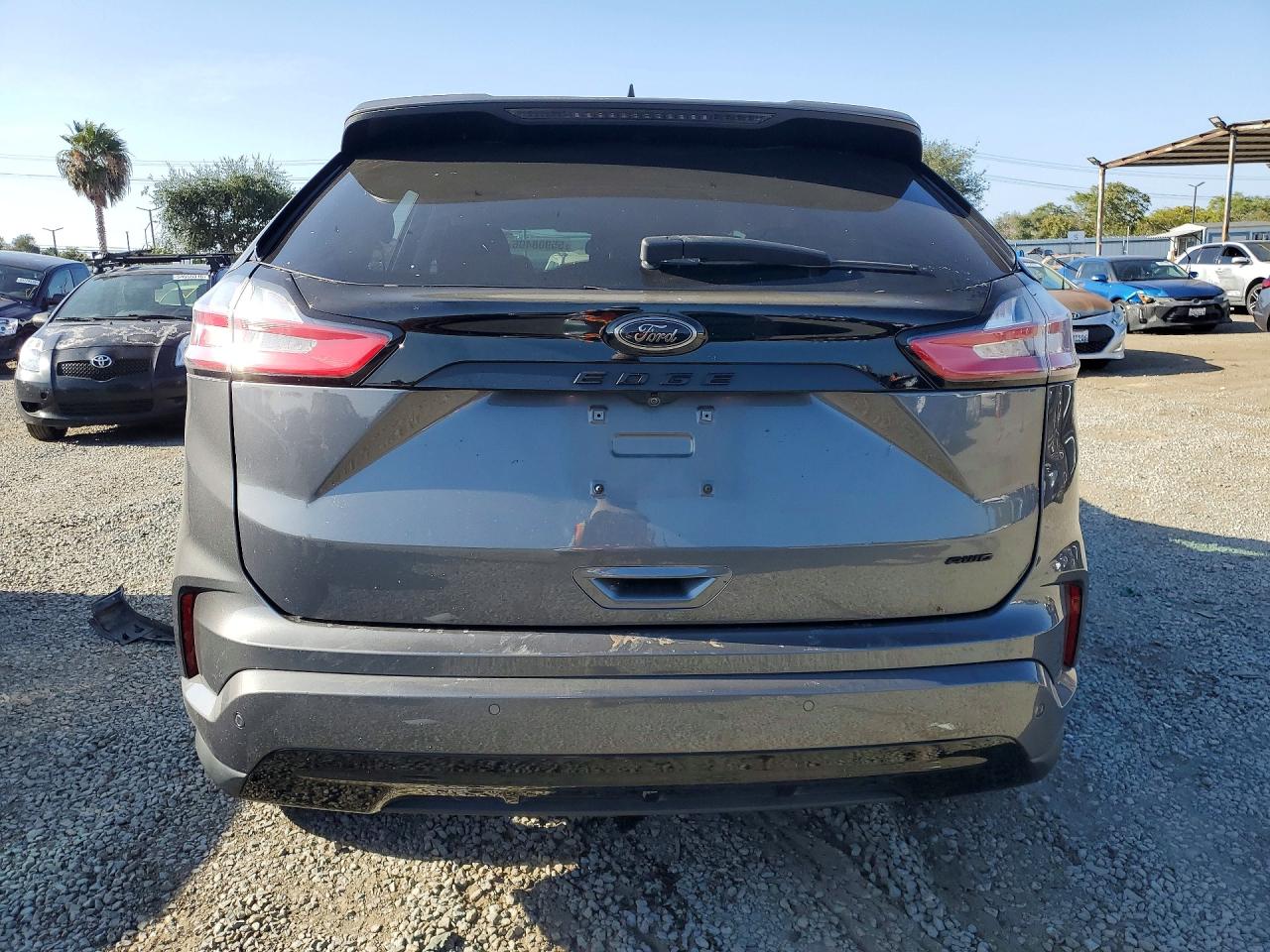2022 Ford Edge Se Silver vin: 2FMPK4G95NBA40323