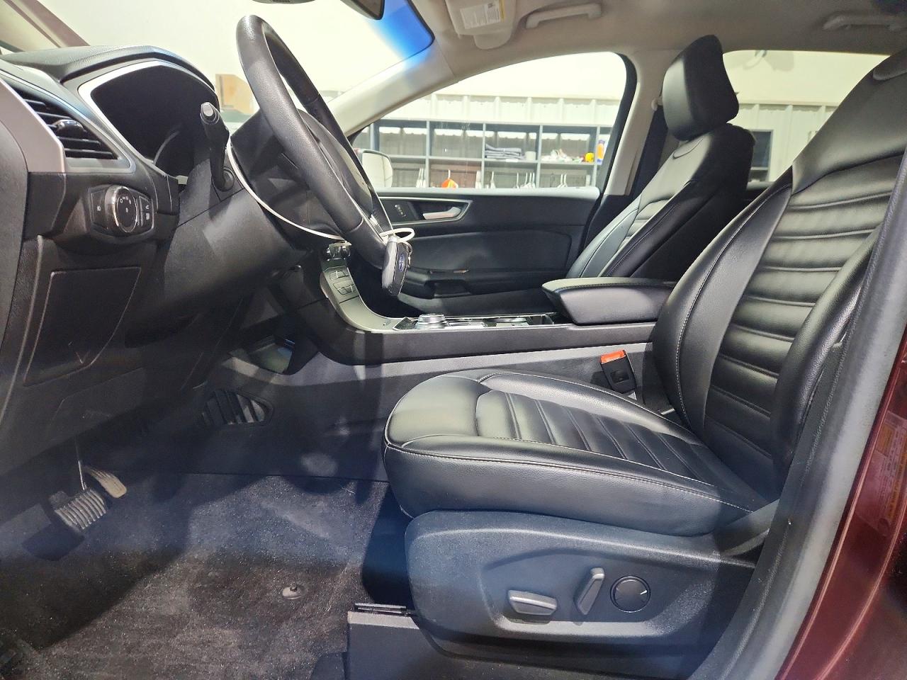 2020 Ford Edge Sel Maroon vin: 2FMPK4J92LBB30390