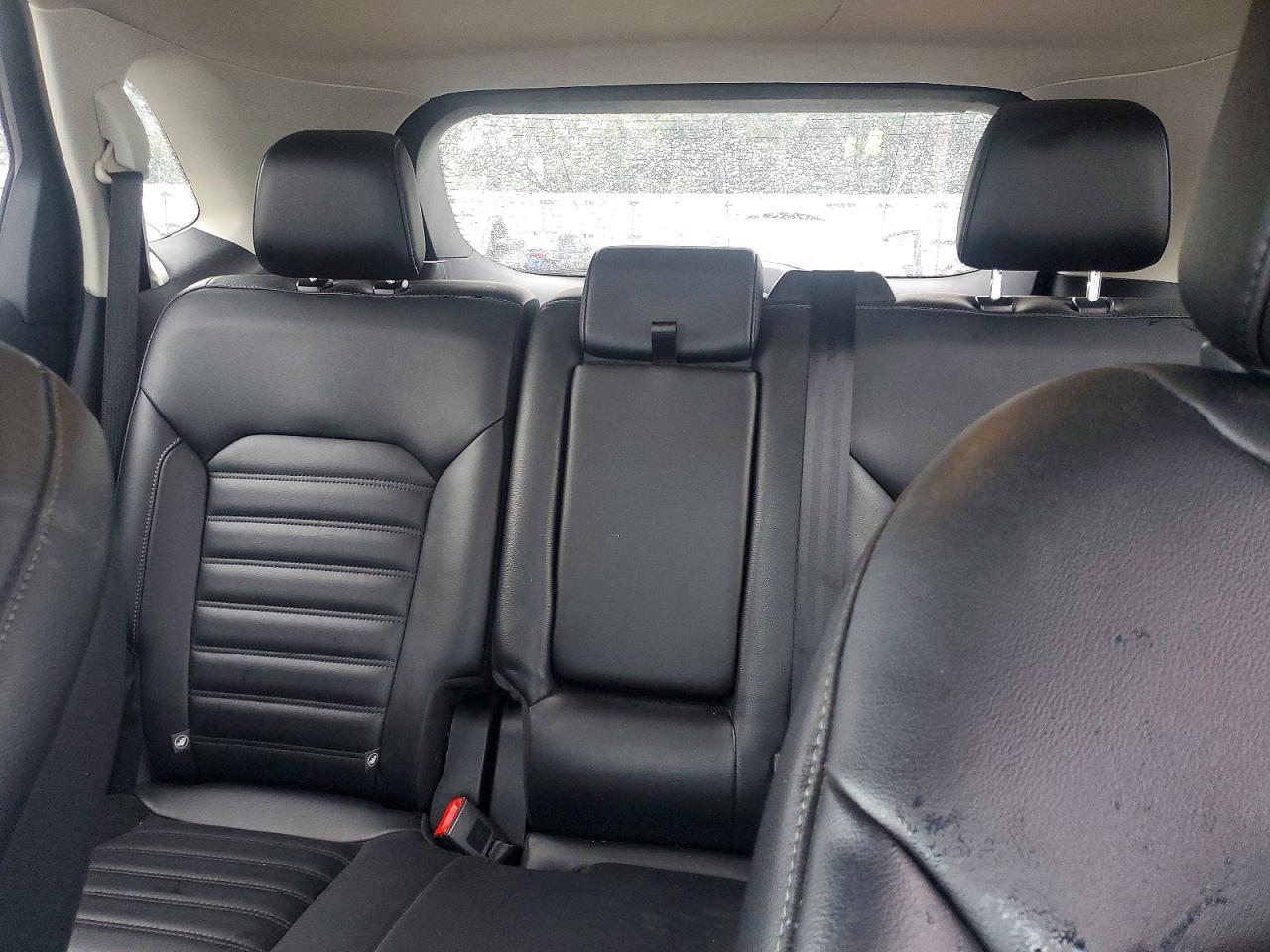 2022 Ford Edge Sel Blue vin: 2FMPK4J92NBA72381