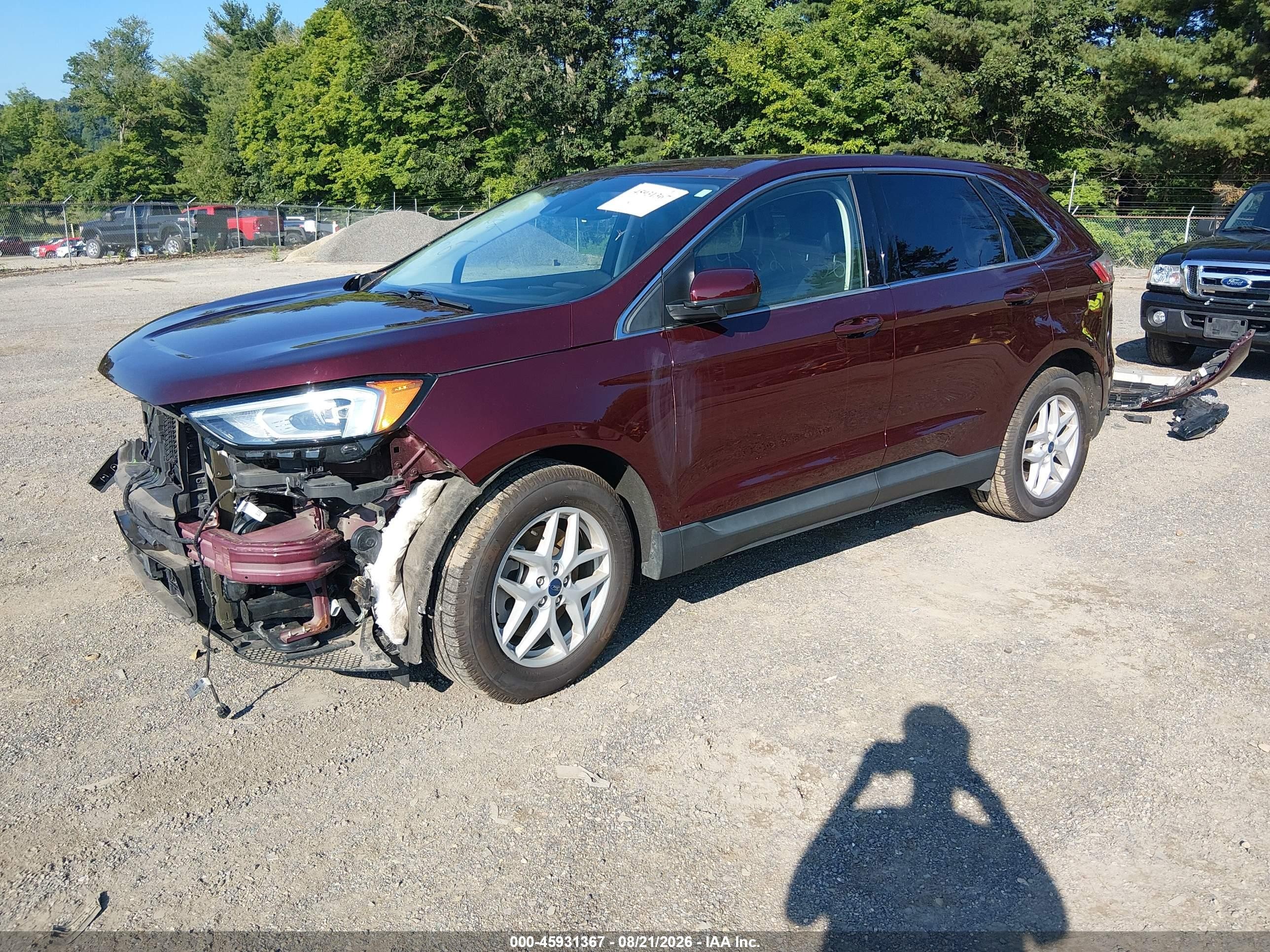 2021 Ford Edge Sel Burgundy vin: 2FMPK4J94MBA07840