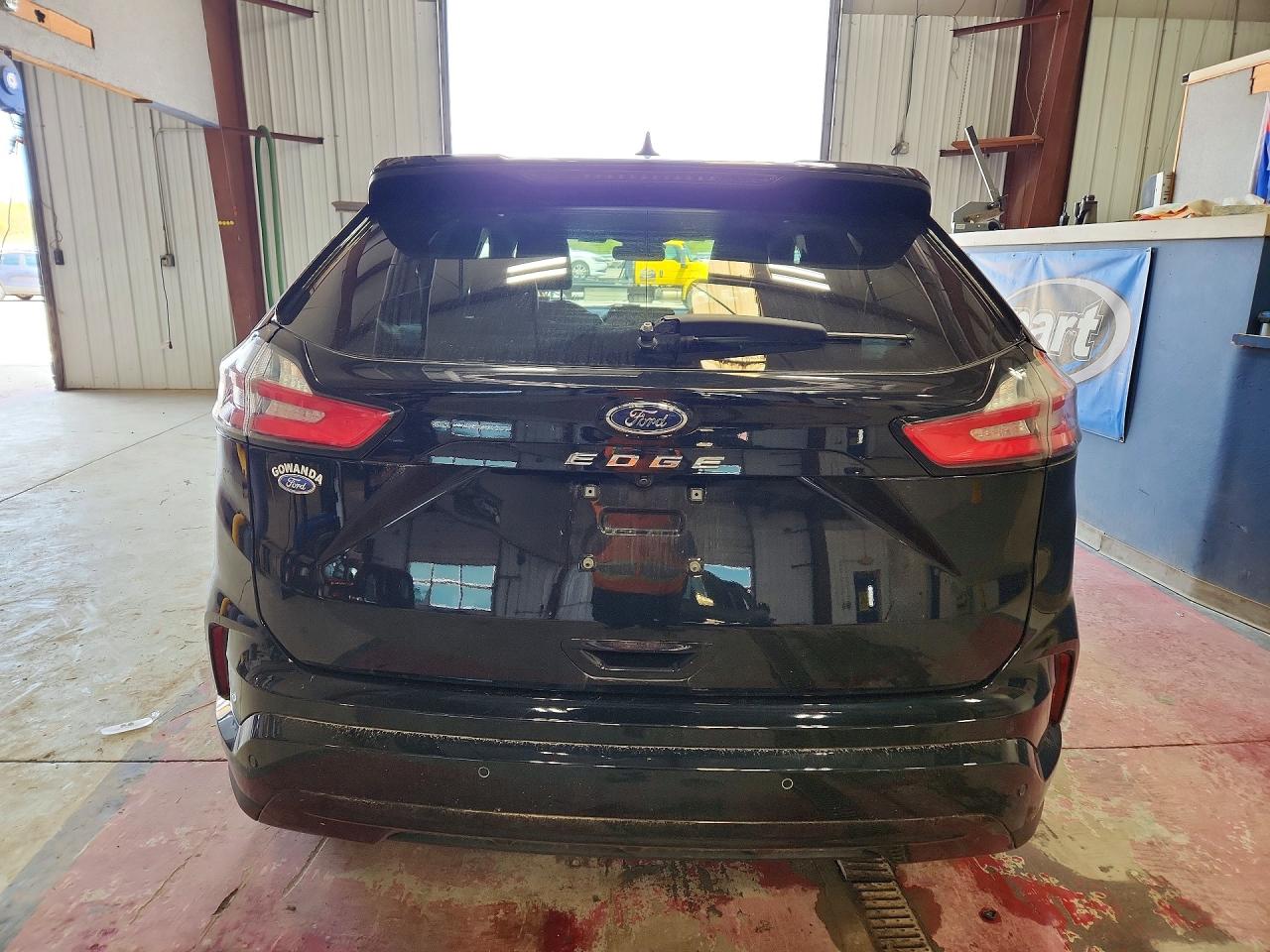 2022 Ford Edge Sel Black vin: 2FMPK4J96NBA71668