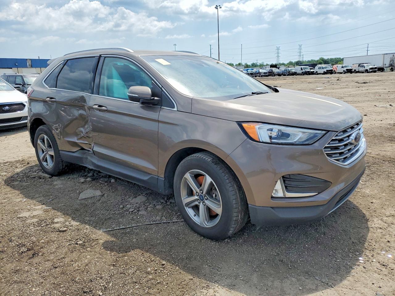 2019 Ford Edge Sel Желто-коричневый vin: 2FMPK4J9XKBB80162