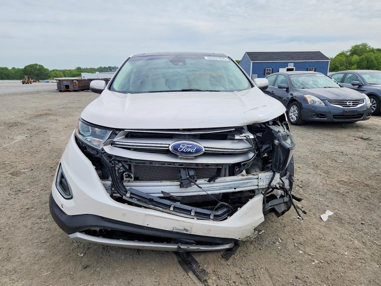 2018 Ford Edge Titanium White vin: 2FMPK4K87JBC17835