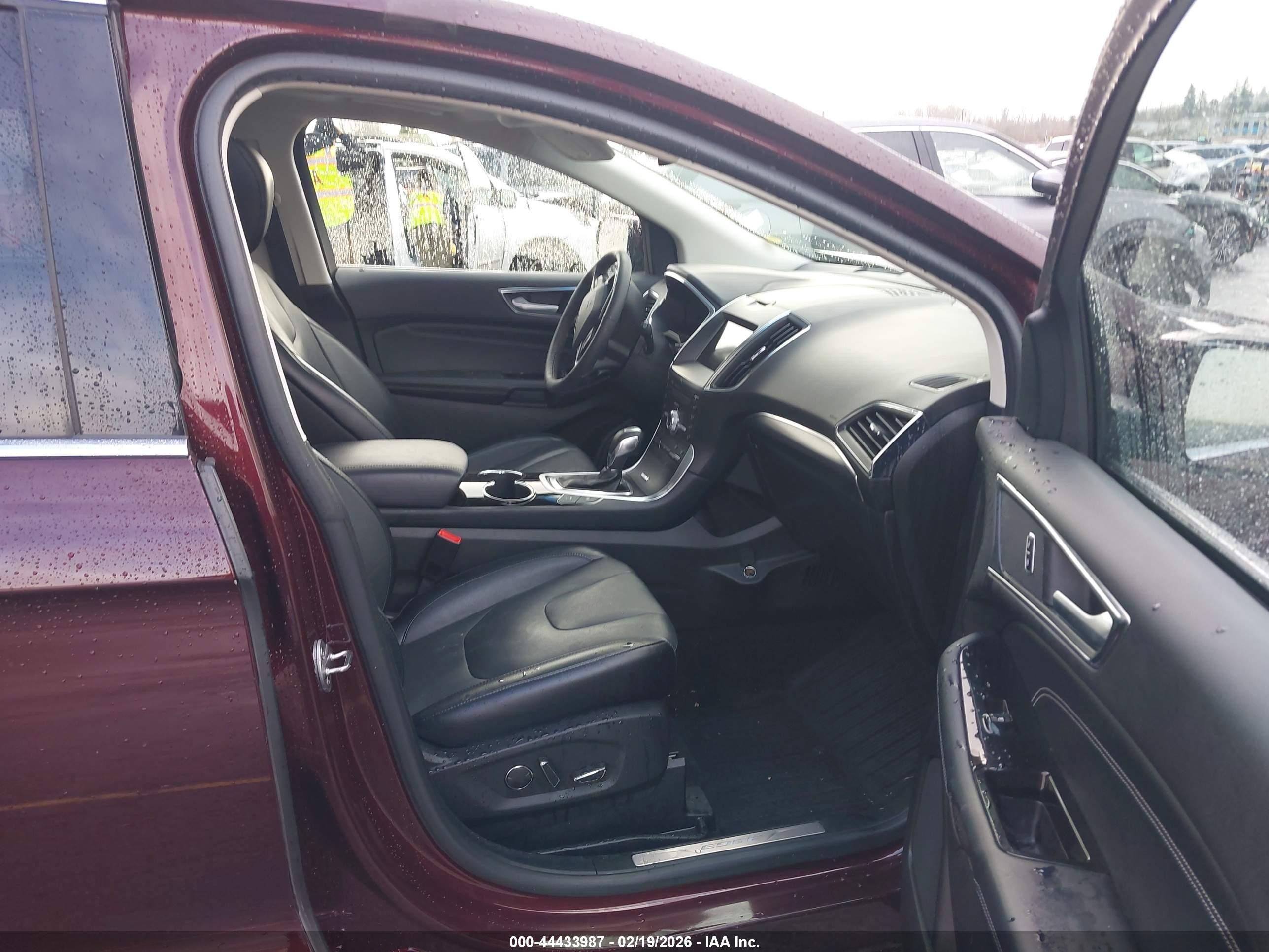 2018 Ford Edge Titanium Burgundy vin: 2FMPK4K87JBC47787
