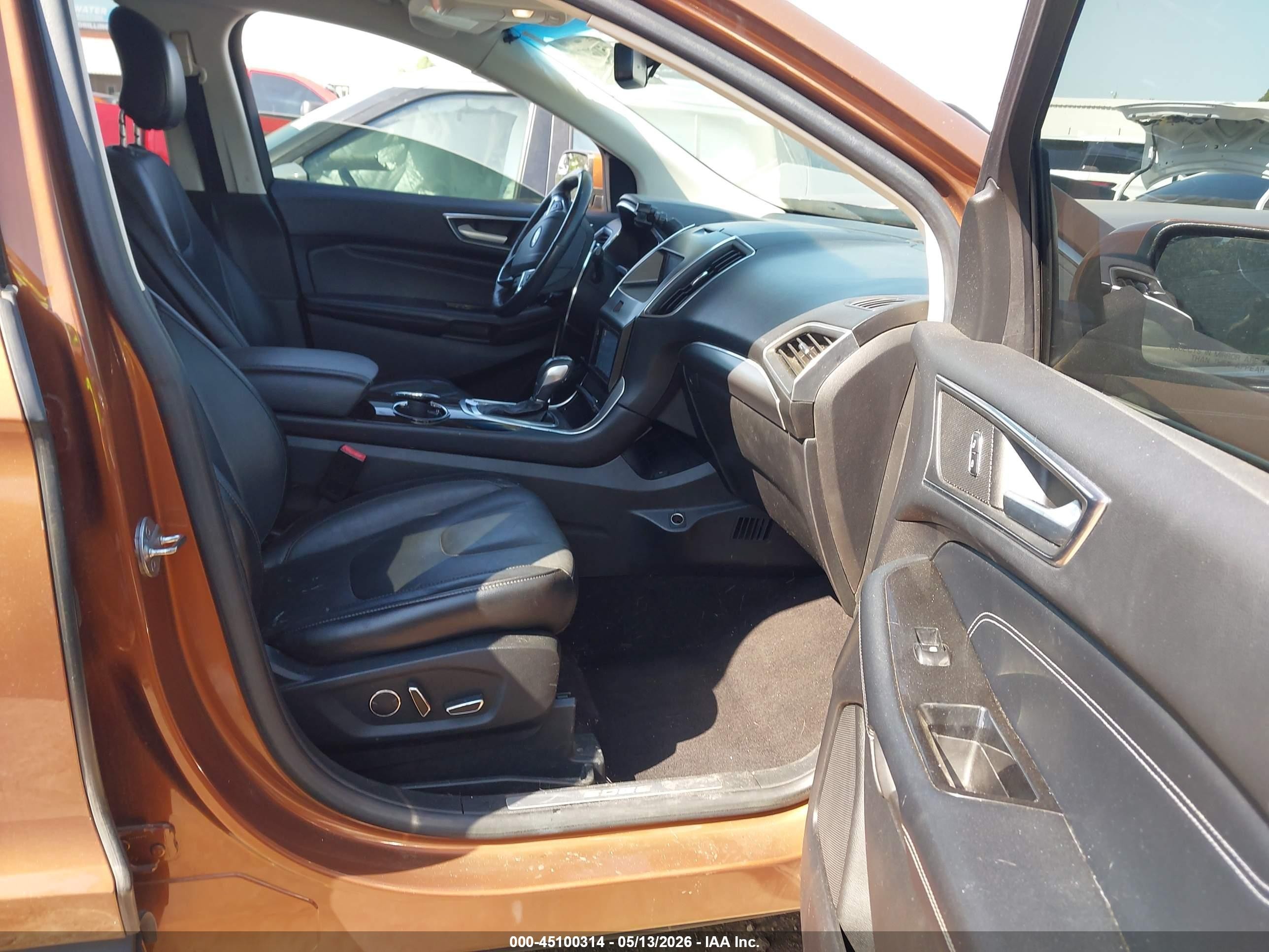 2017 Ford Edge Titanium Золотой vin: 2FMPK4K93HBB29030