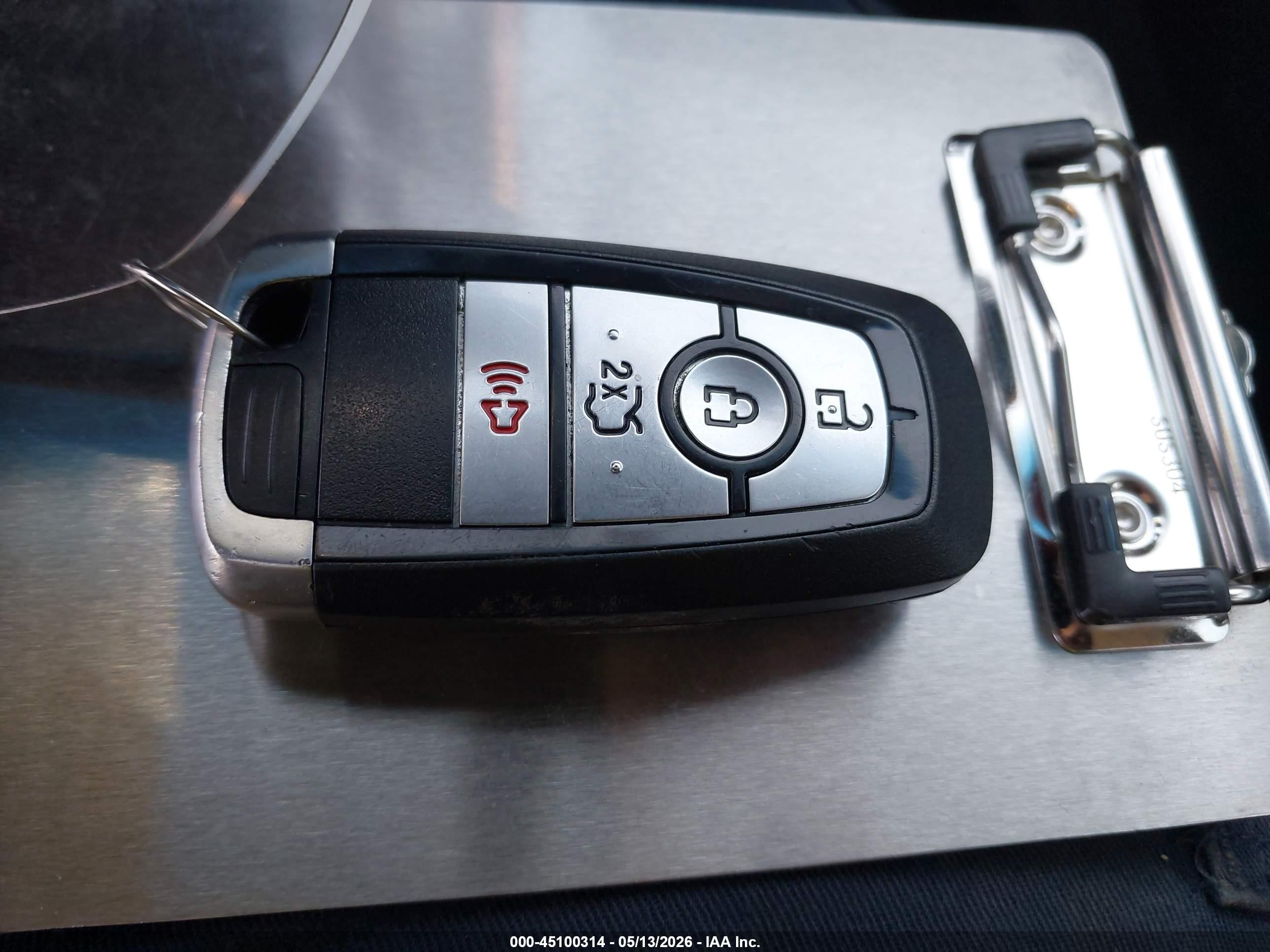 2017 Ford Edge Titanium Золотой vin: 2FMPK4K93HBB29030