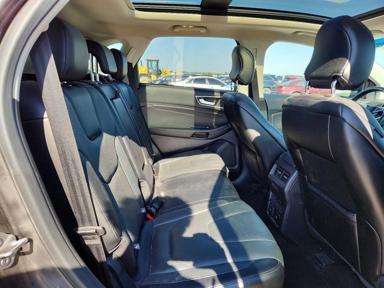 2018 Ford Edge Titanium Gray vin: 2FMPK4K93JBC31868