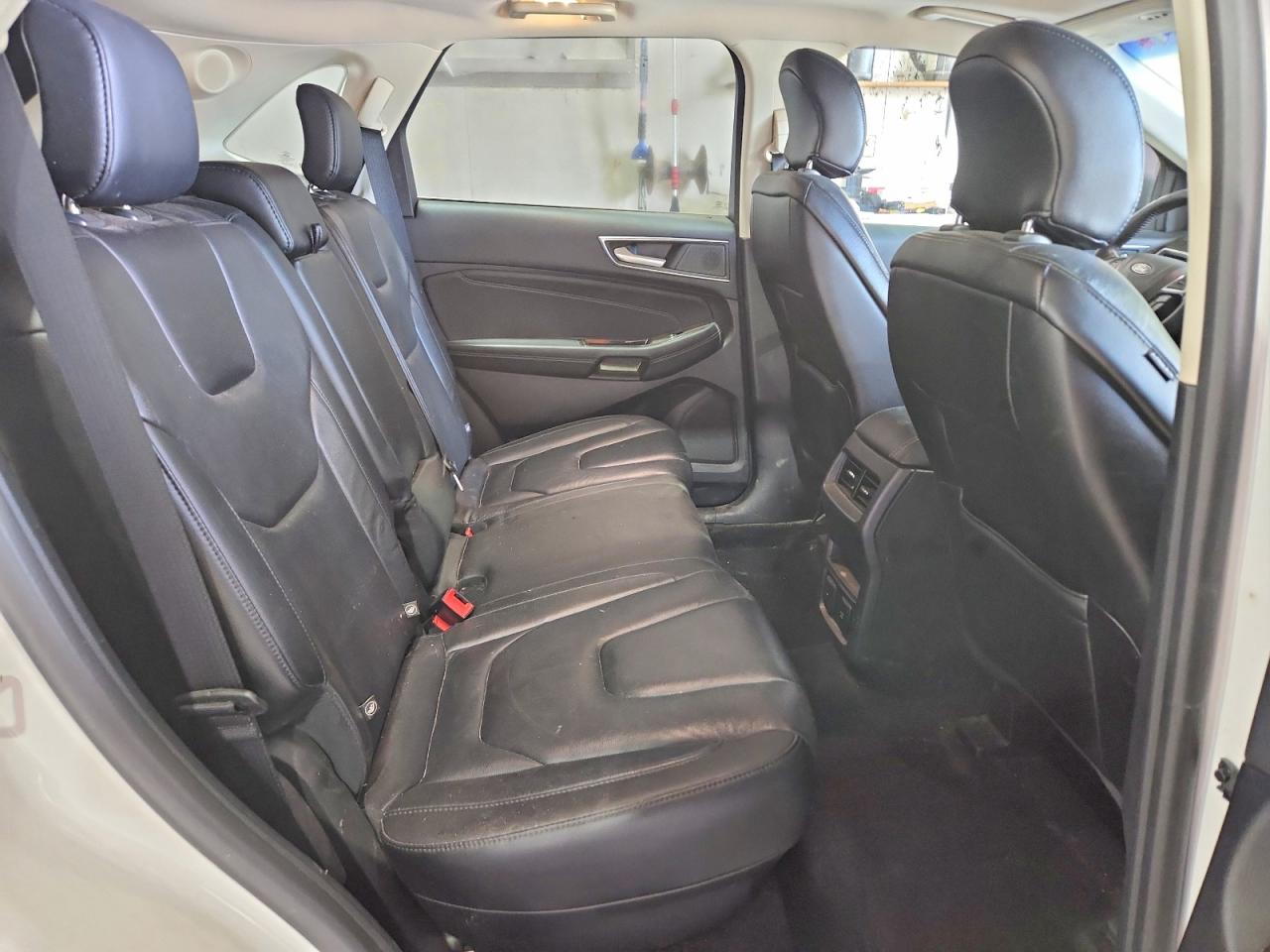 2019 Ford Edge Titanium White vin: 2FMPK4K93KBB87310