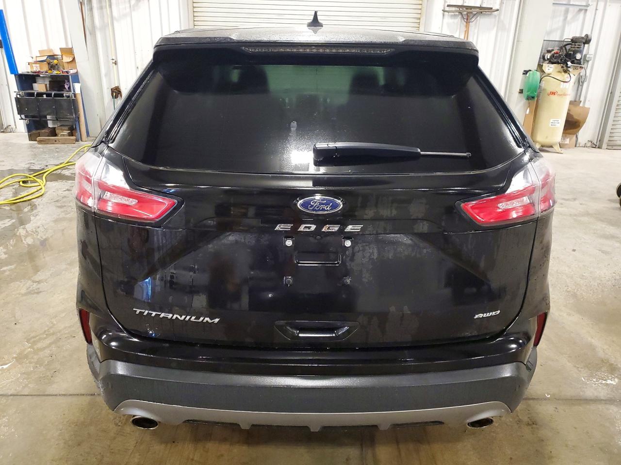 2024 Ford Edge Titanium Black vin: 2FMPK4K93RBA86343
