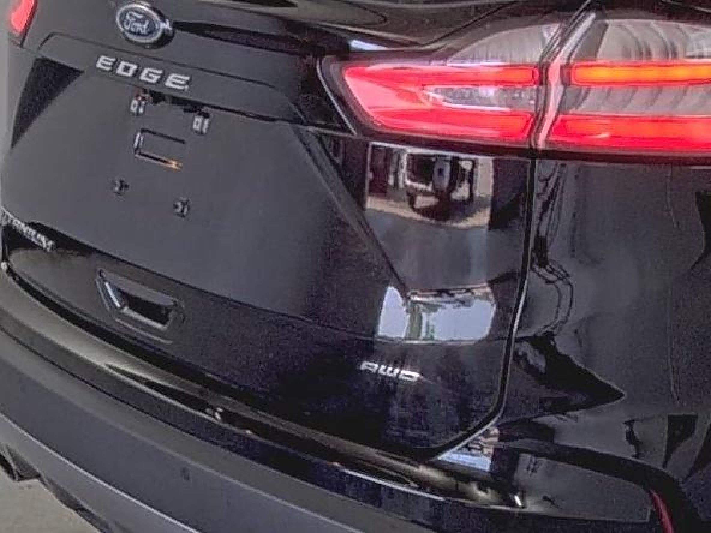 2021 Ford Edge Titanium vin: 2FMPK4K94MBA50492