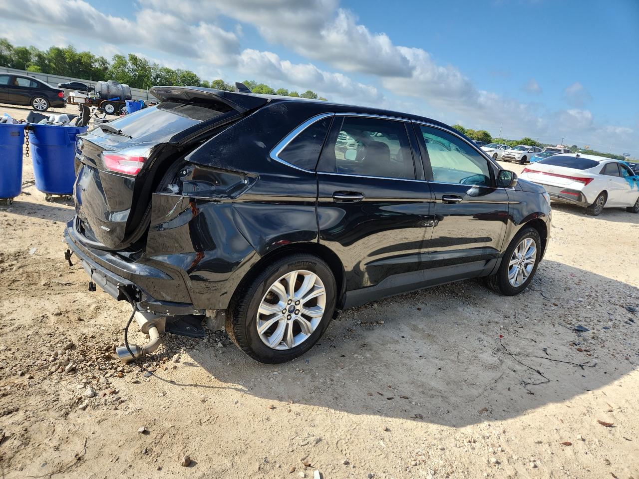 2022 Ford Edge Titanium Черный vin: 2FMPK4K95NBA31578 Damage: Right Tail Light, Missing, Replacement Required
