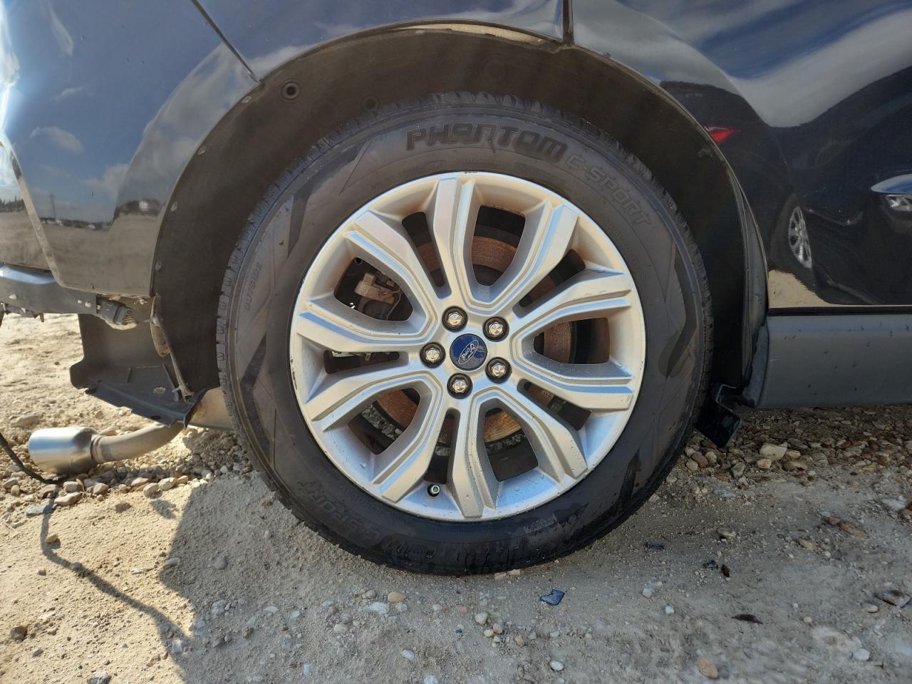 2022 Ford Edge Titanium Черный vin: 2FMPK4K95NBA31578 Damage: Right Rear Wheel, Curb Rash, 2 To 3 Inches