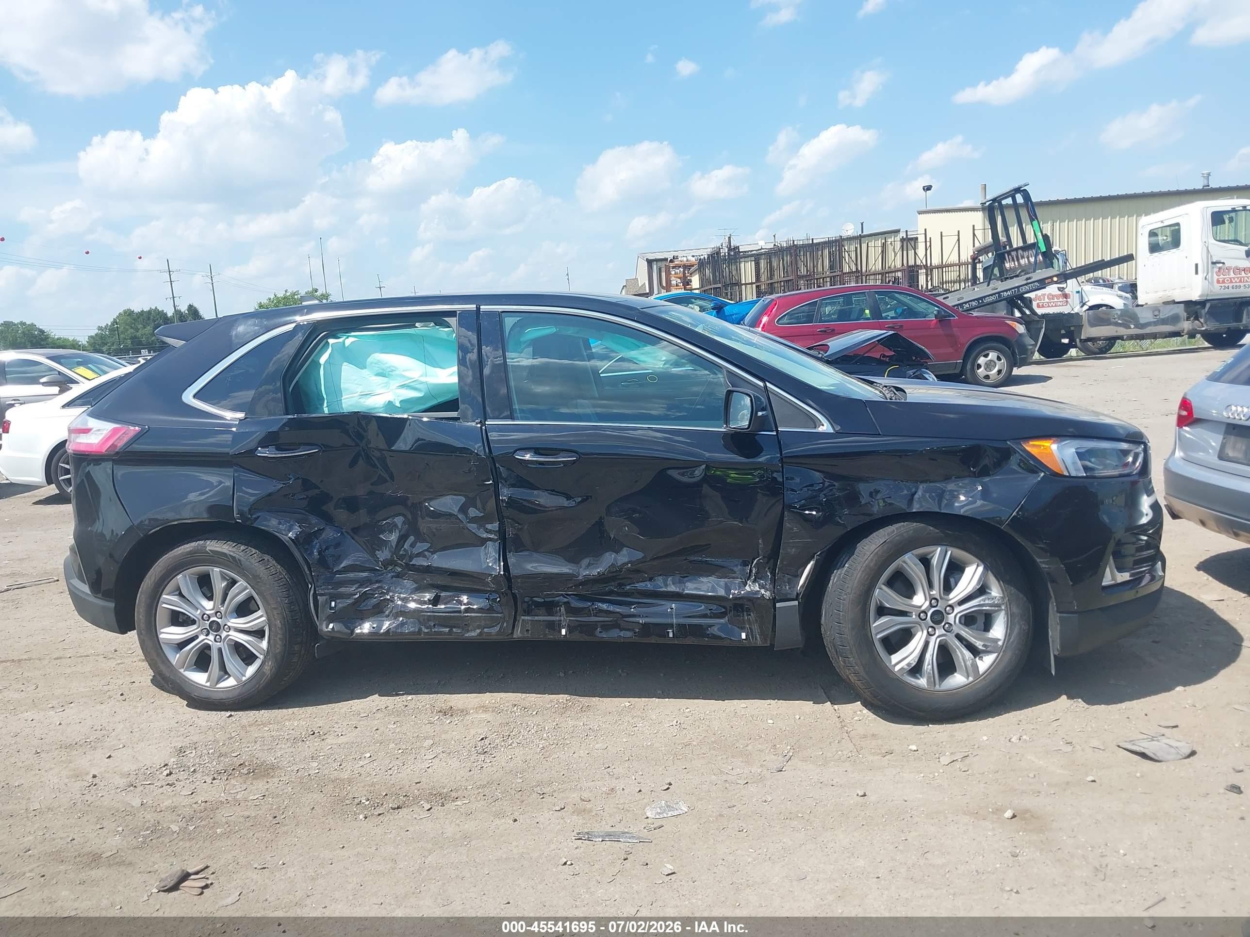 2023 Ford Edge Titanium Черный vin: 2FMPK4K95PBA00768