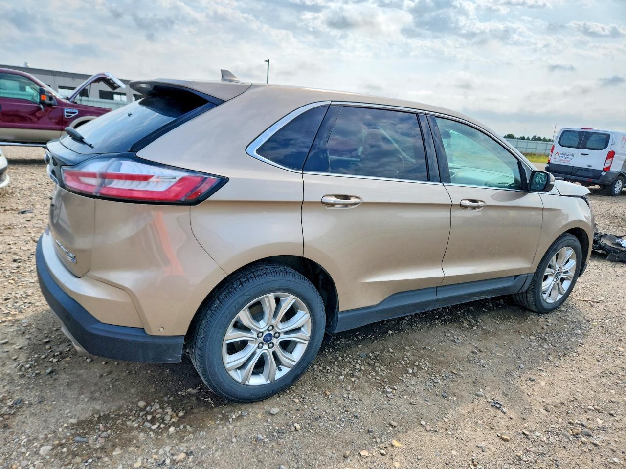 2020 Ford Edge Titanium Gold vin: 2FMPK4K96LBA27603