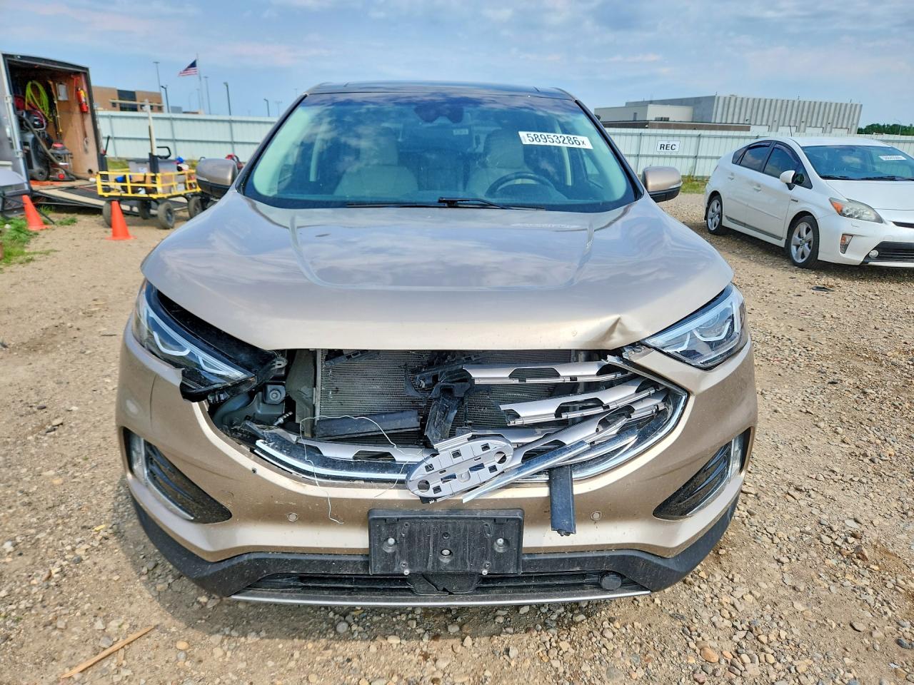 2020 Ford Edge Titanium Gold vin: 2FMPK4K96LBA27603