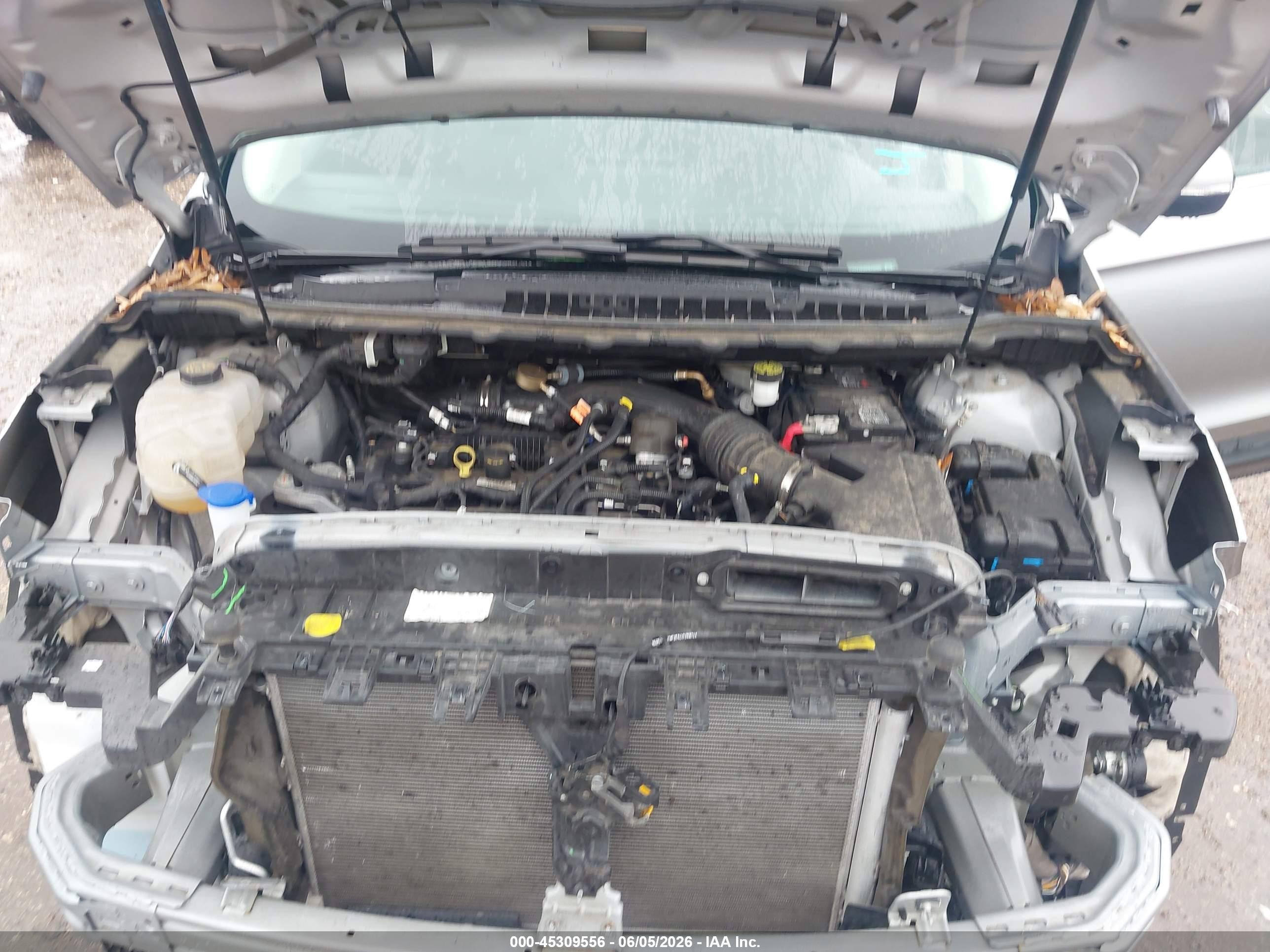 2024 Ford Edge Titanium Silver vin: 2FMPK4K96RBA50985