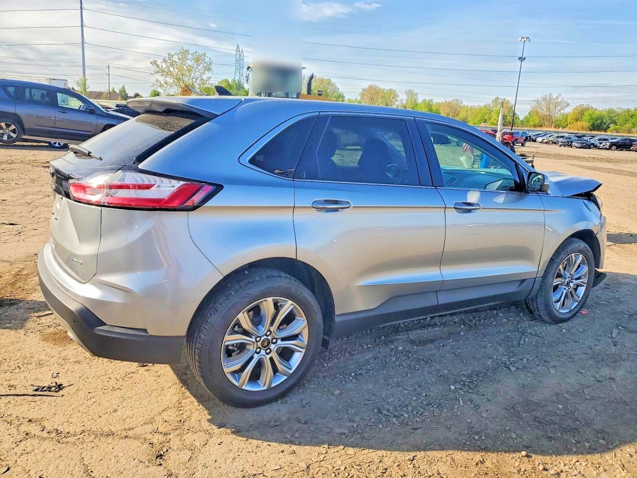 2024 Ford Edge Titanium Silver vin: 2FMPK4K97RBA49103