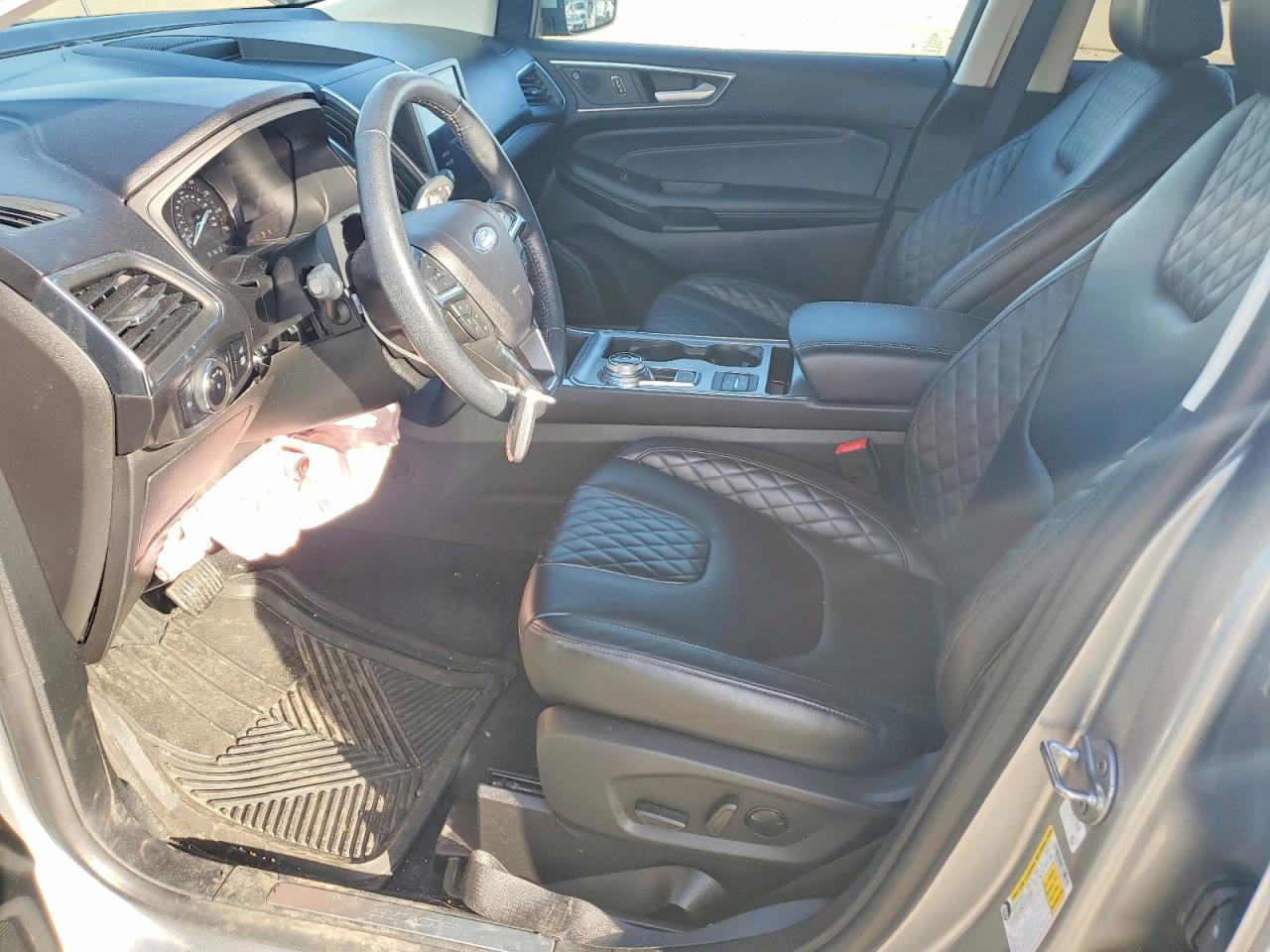 2024 Ford Edge Titanium Silver vin: 2FMPK4K97RBA49103
