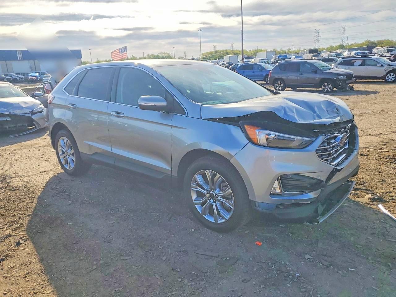 2024 Ford Edge Titanium Silver vin: 2FMPK4K97RBA49103