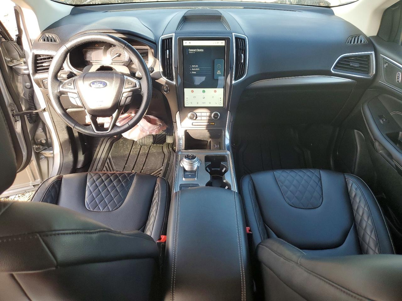 2024 Ford Edge Titanium Silver vin: 2FMPK4K97RBA49103