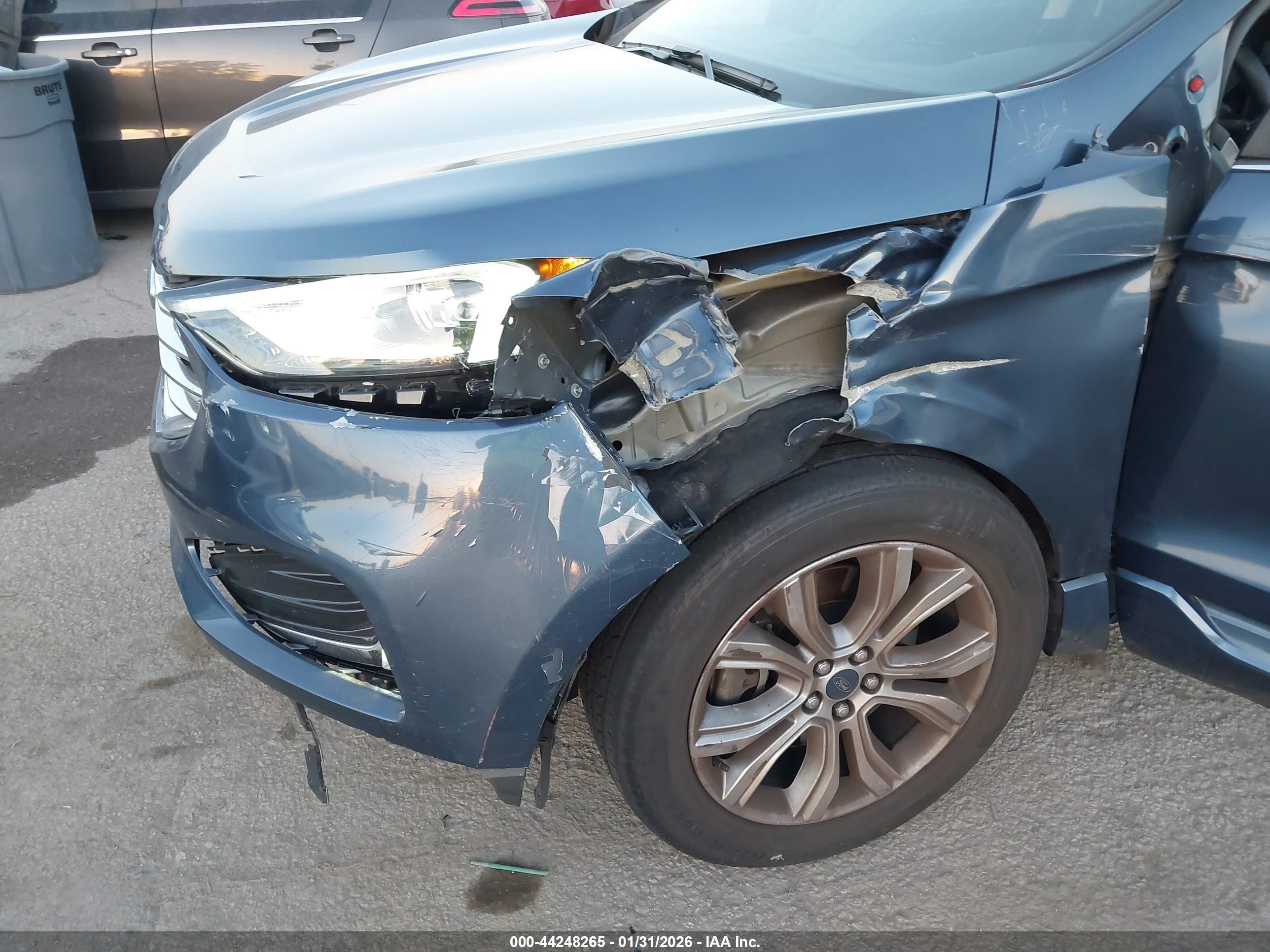 2019 Ford Edge Titanium Синий vin: 2FMPK4K98KBB66288