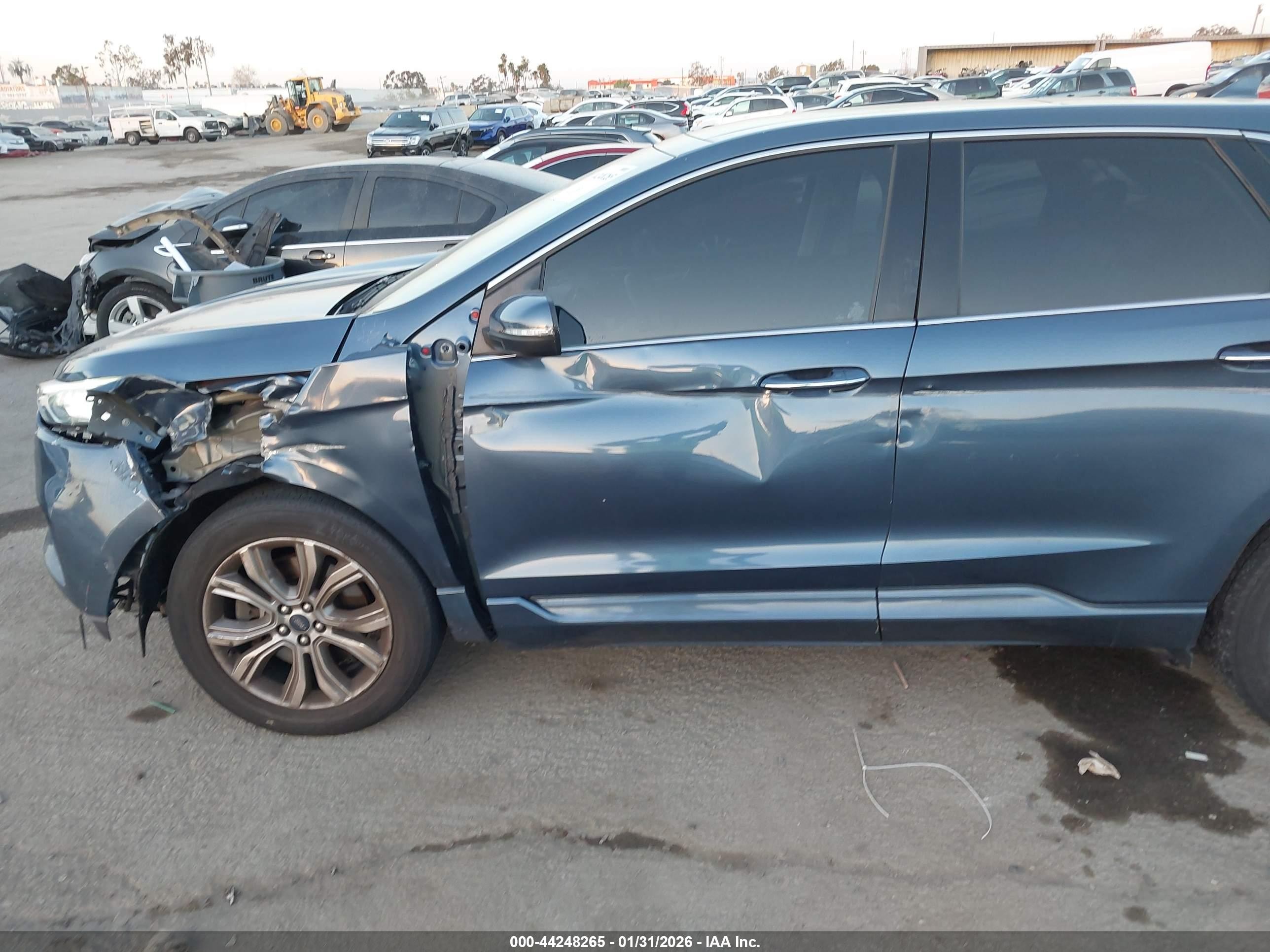 2019 Ford Edge Titanium Синий vin: 2FMPK4K98KBB66288