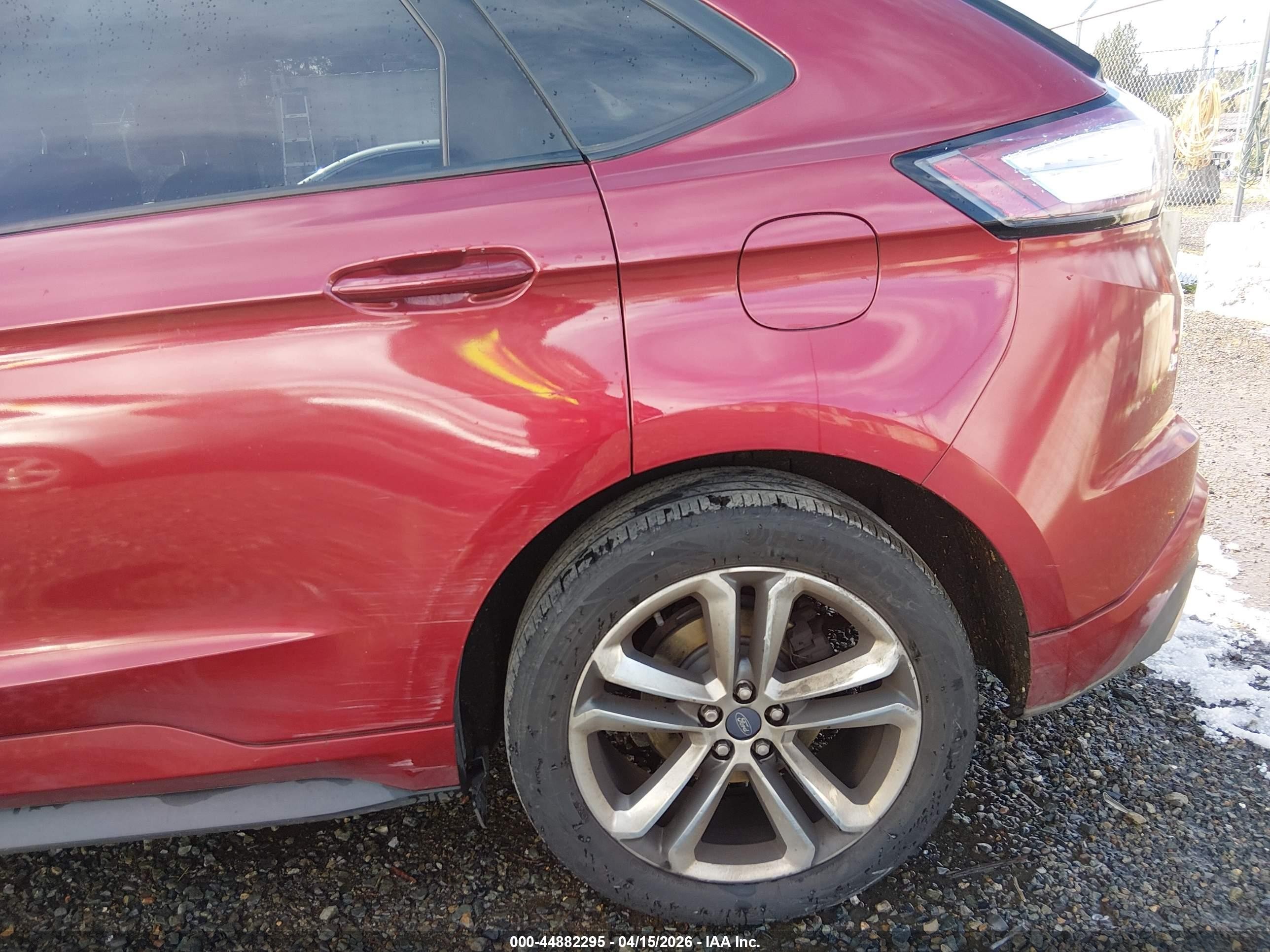 2015 Ford Edge Sport Red vin: 2FMTK3AP3FBB77729