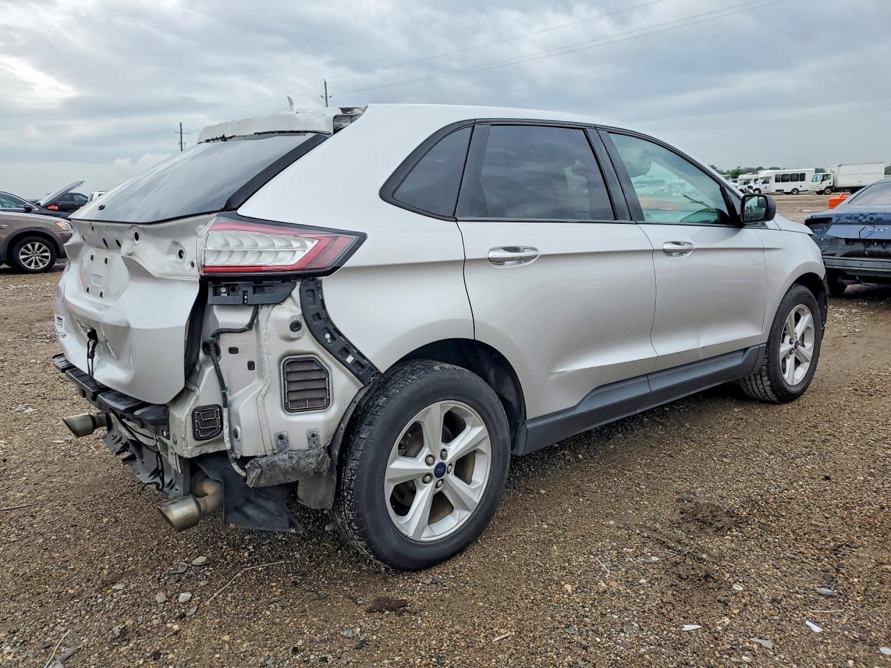 2015 Ford Edge Silver vin: 2FMTK3G83FBC32745
