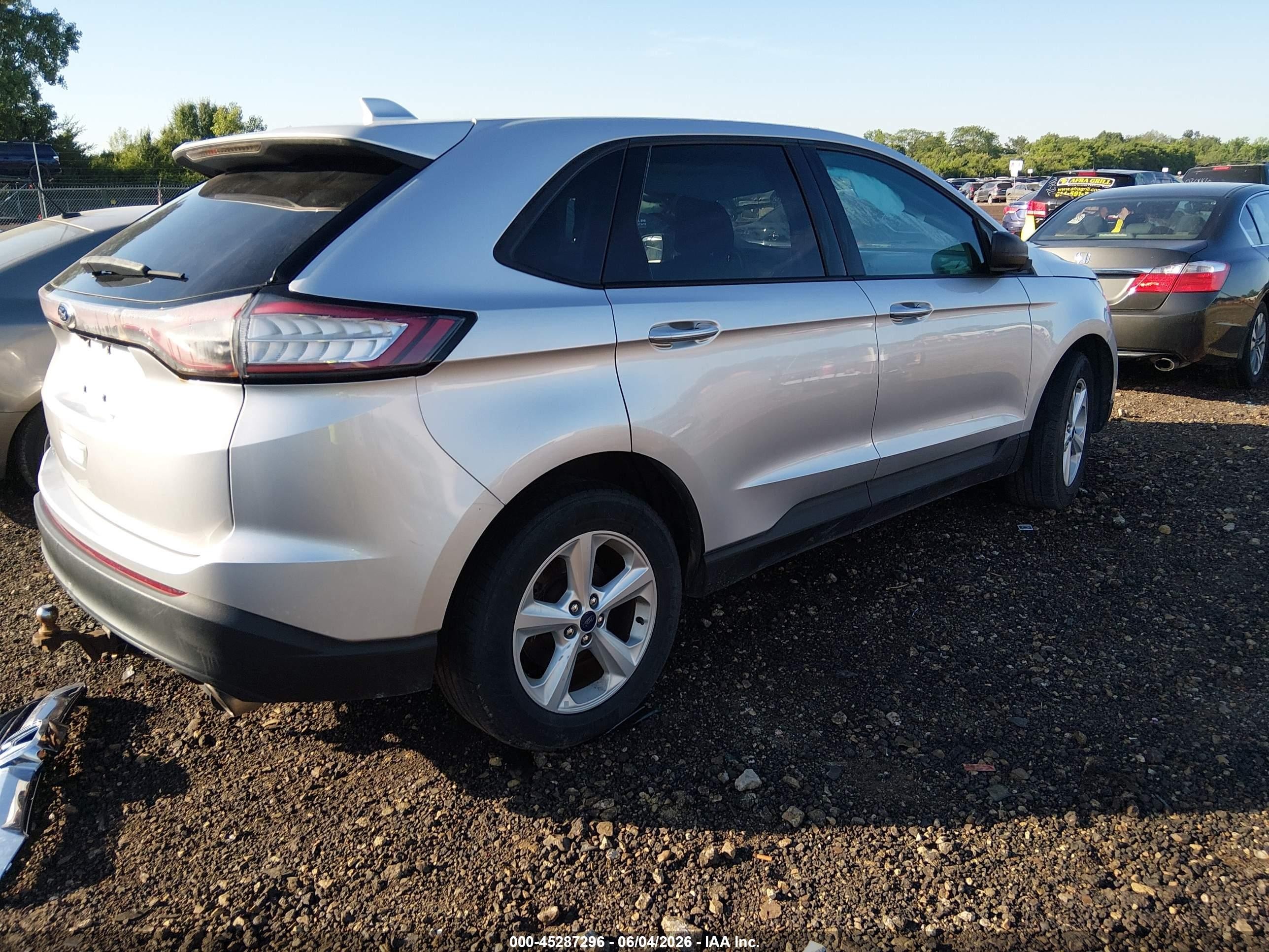 2015 Ford Edge Se Silver vin: 2FMTK3G86FBC27250