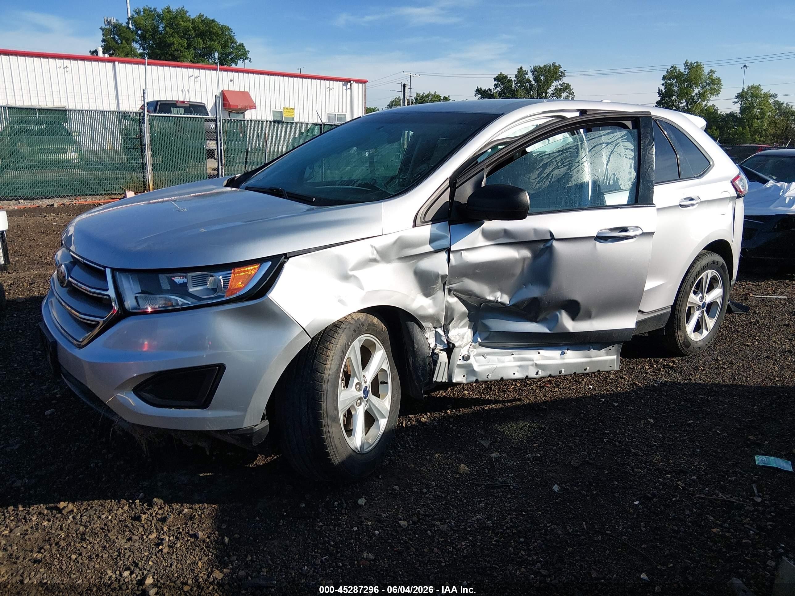 2015 Ford Edge Se Silver vin: 2FMTK3G86FBC27250