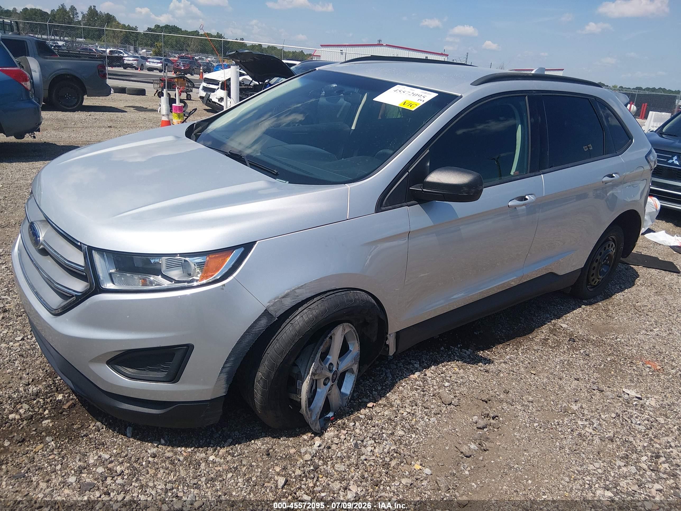 2015 Ford Edge Se Серебряный vin: 2FMTK3G87FBB76003