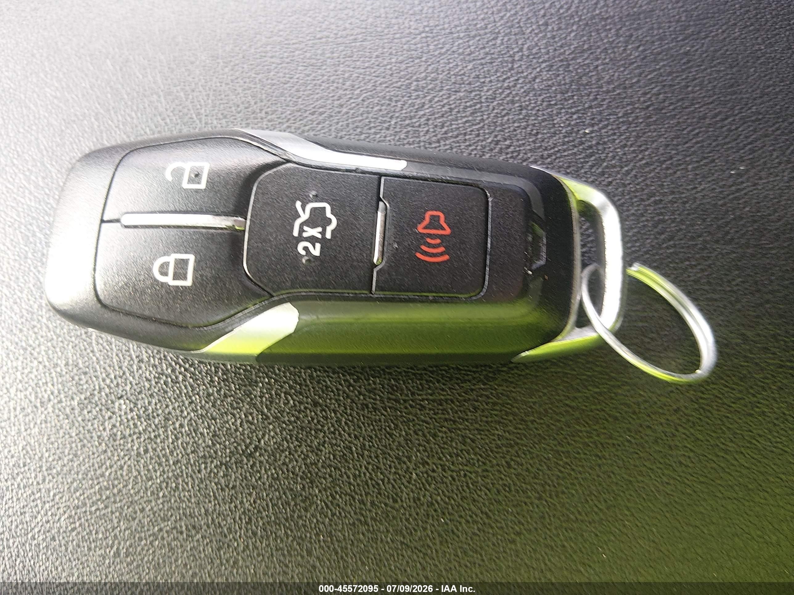 2015 Ford Edge Se Серебряный vin: 2FMTK3G87FBB76003
