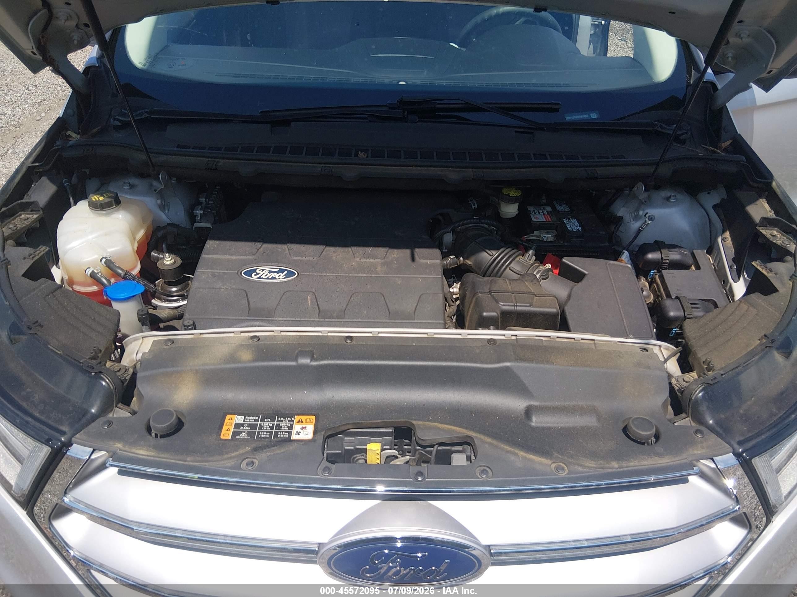 2015 Ford Edge Se Серебряный vin: 2FMTK3G87FBB76003