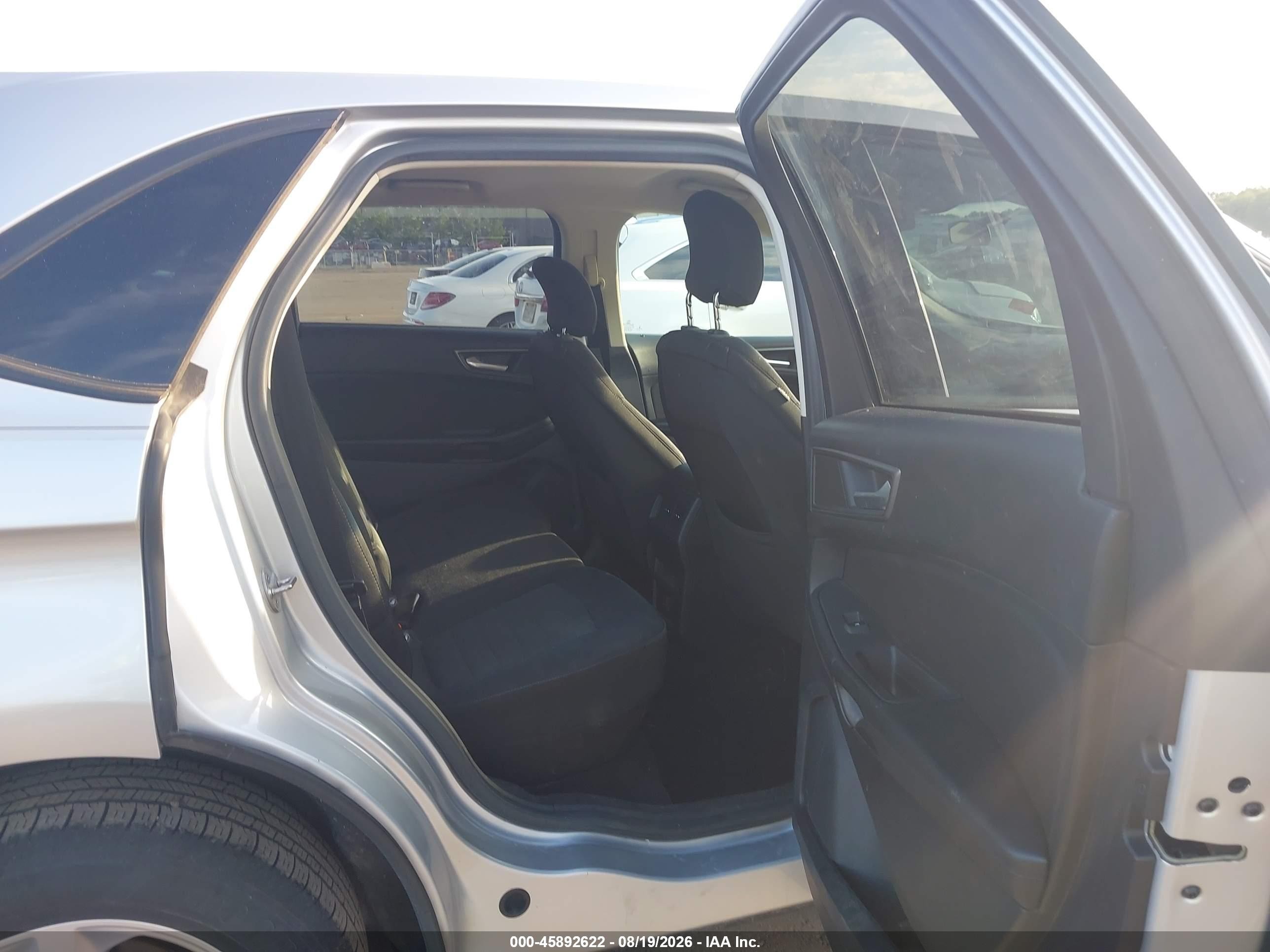 2015 Ford Edge Se Silver vin: 2FMTK3G88FBC10711