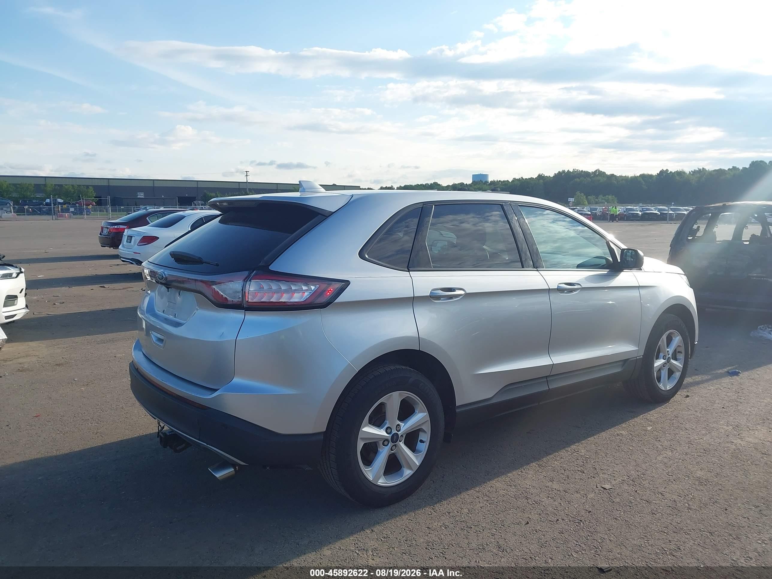 2015 Ford Edge Se Silver vin: 2FMTK3G88FBC10711