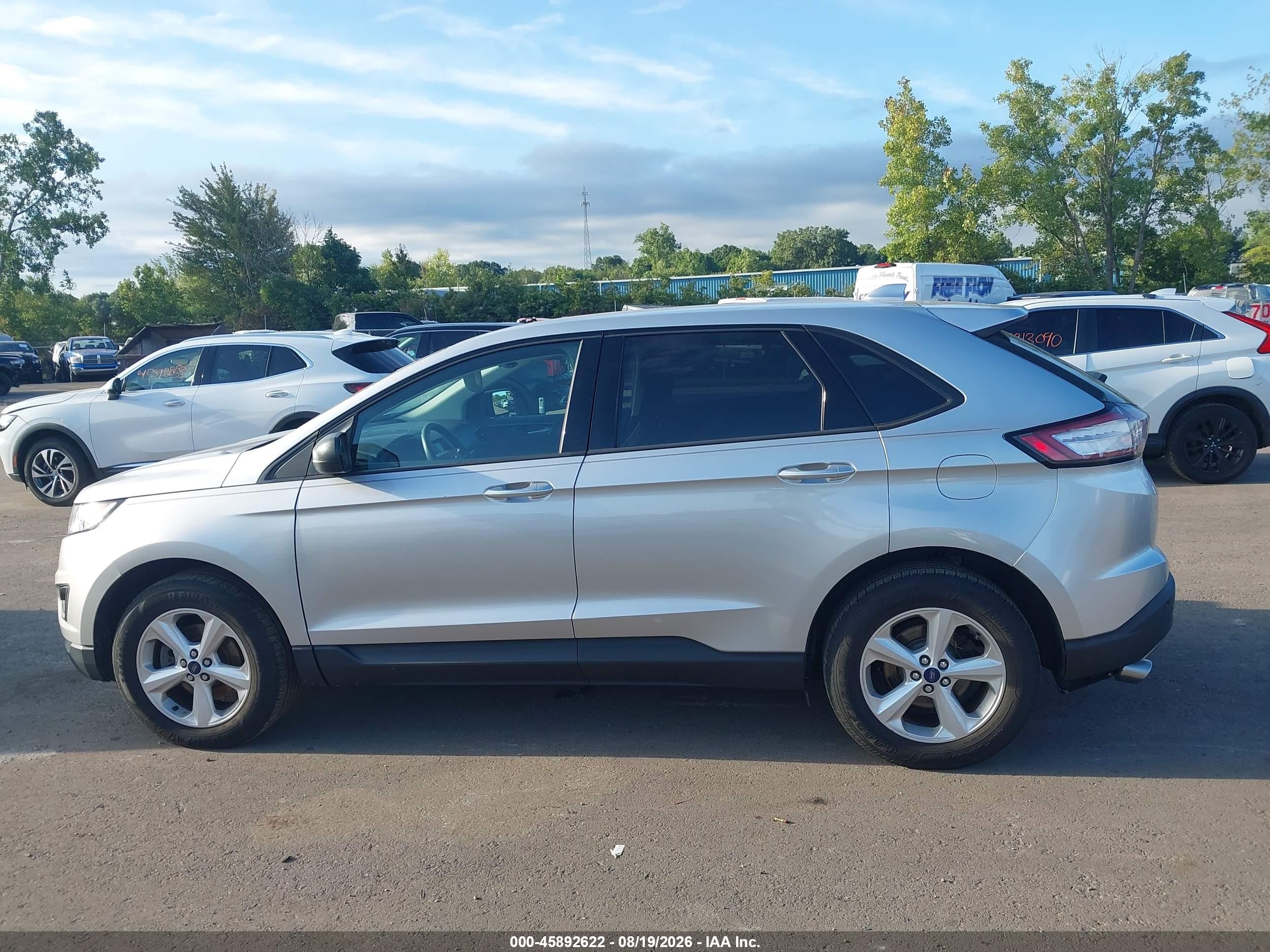 2015 Ford Edge Se Silver vin: 2FMTK3G88FBC10711
