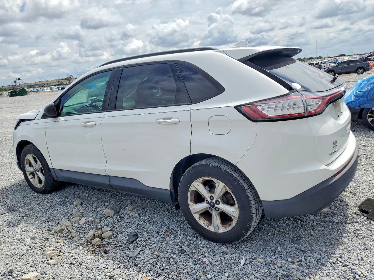 2015 Ford Edge Se White vin: 2FMTK3G88FBC29694