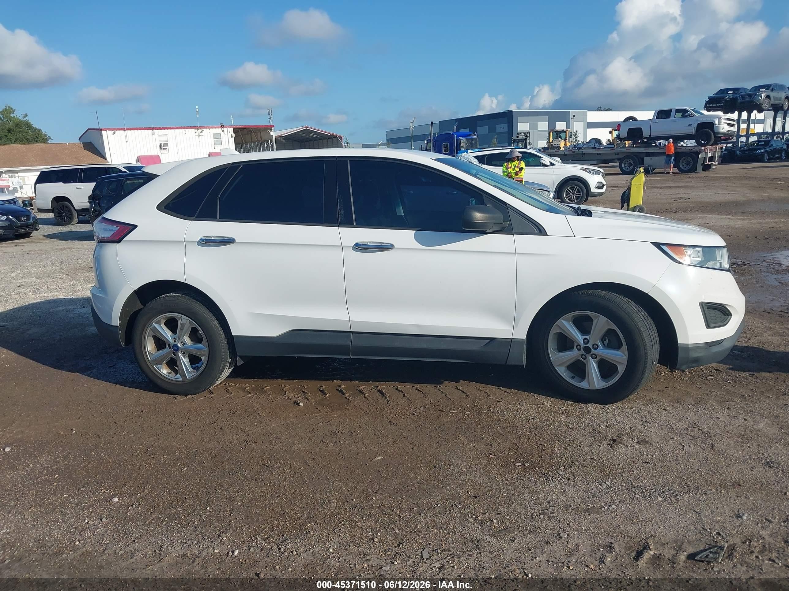 2015 Ford Edge Se White vin: 2FMTK3G89FBC37478