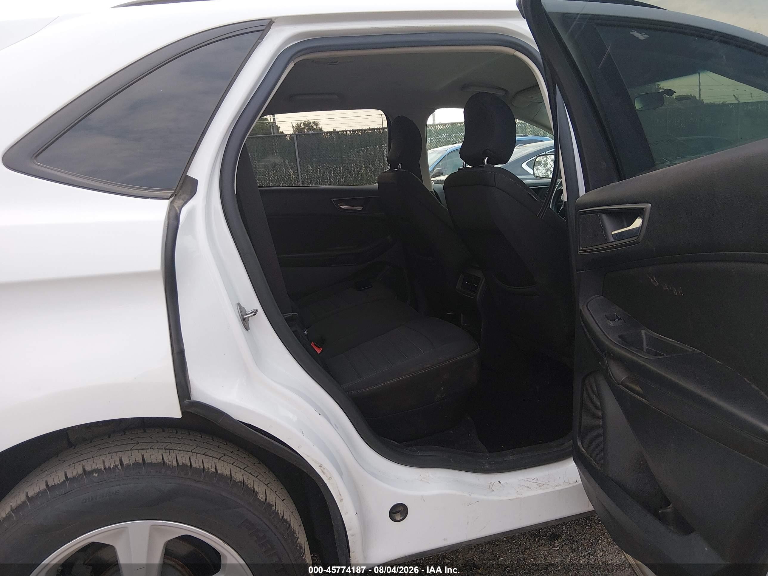 2015 Ford Edge Se White vin: 2FMTK3G91FBC33062