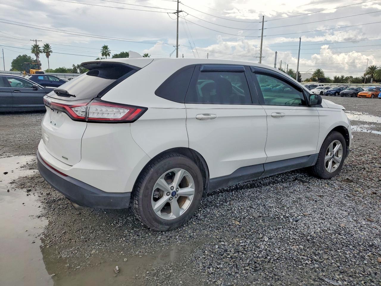 2015 Ford Edge Se White vin: 2FMTK3G94FBB71026