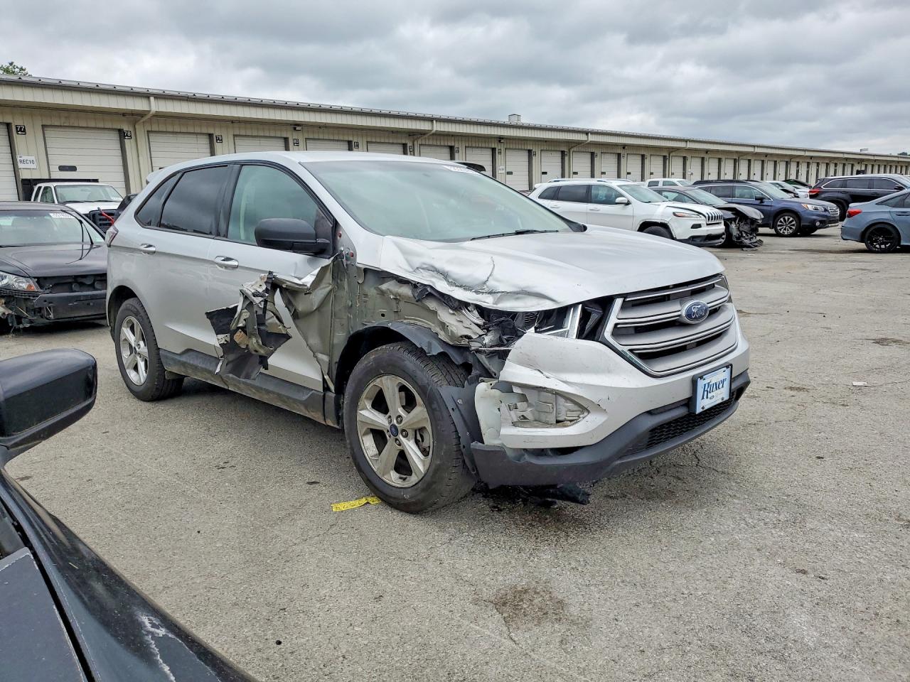 2015 Ford Edge Se Silver vin: 2FMTK3G94FBB77425