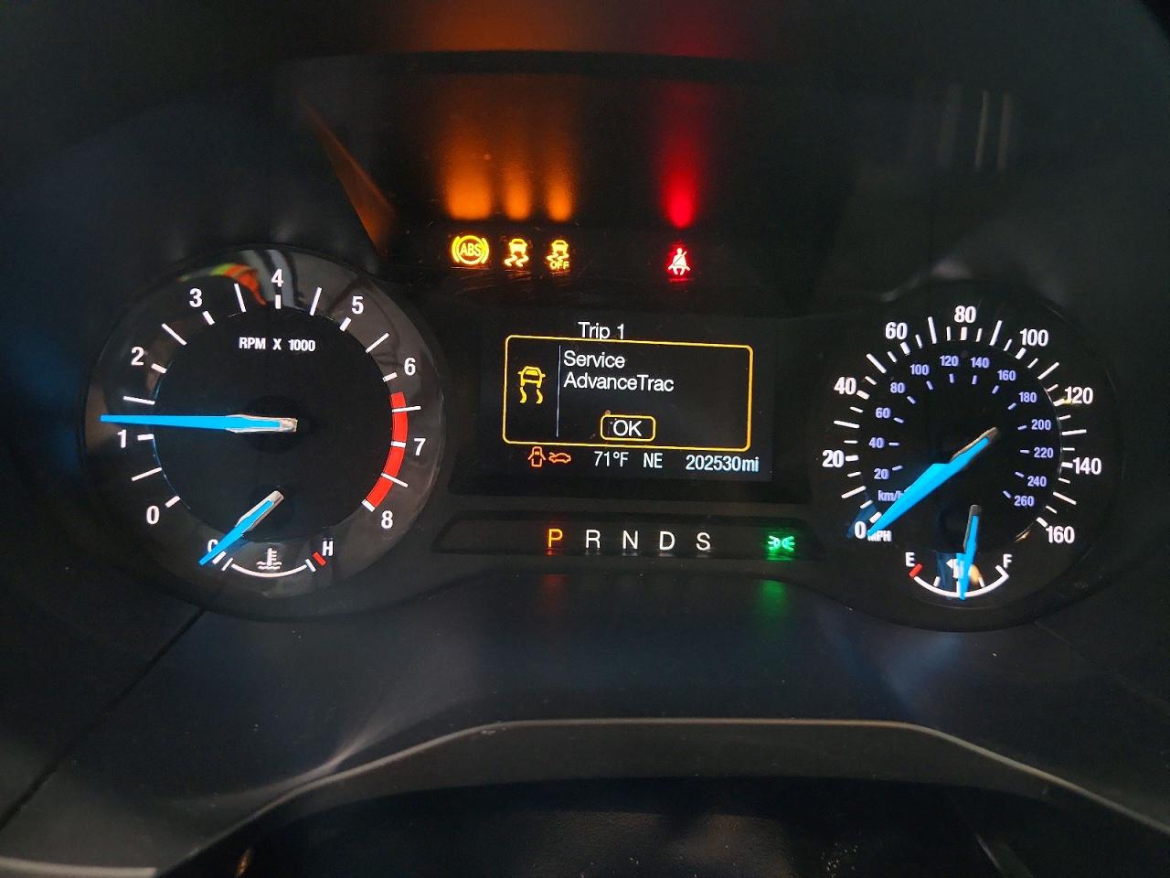 2015 Ford Edge Se Серебряный vin: 2FMTK3G94FBC29443